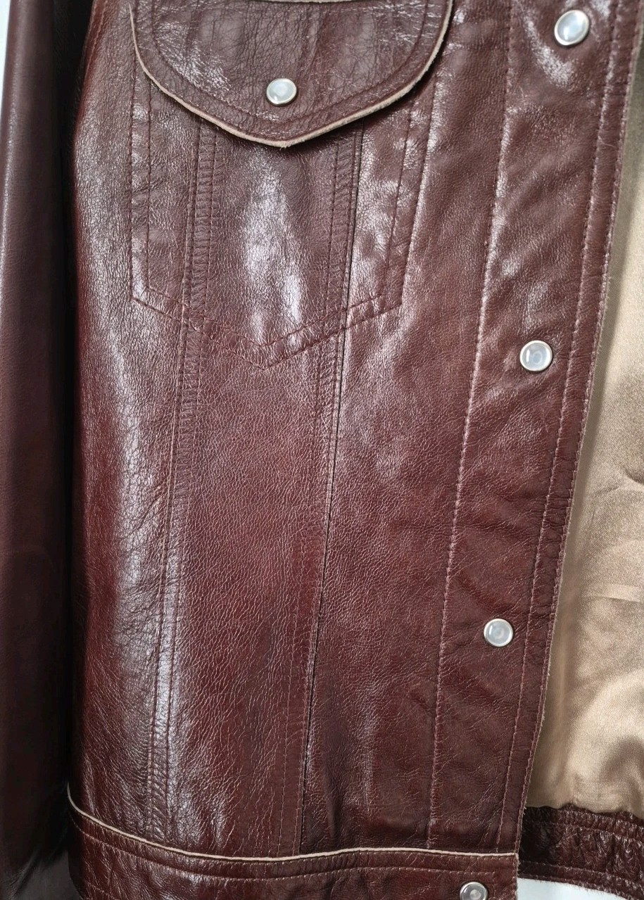 Women’s Vintage Oakwood Classic Brown Patent Leather Jacket Sz M Snap Closure