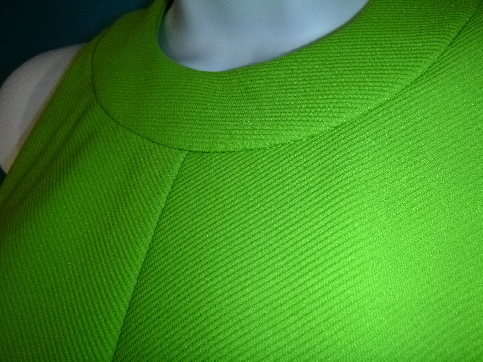Vtg 60s 70s Gay Gibson MOD Bright Green Ribbed Poly Dress Unique Back Sz S/M