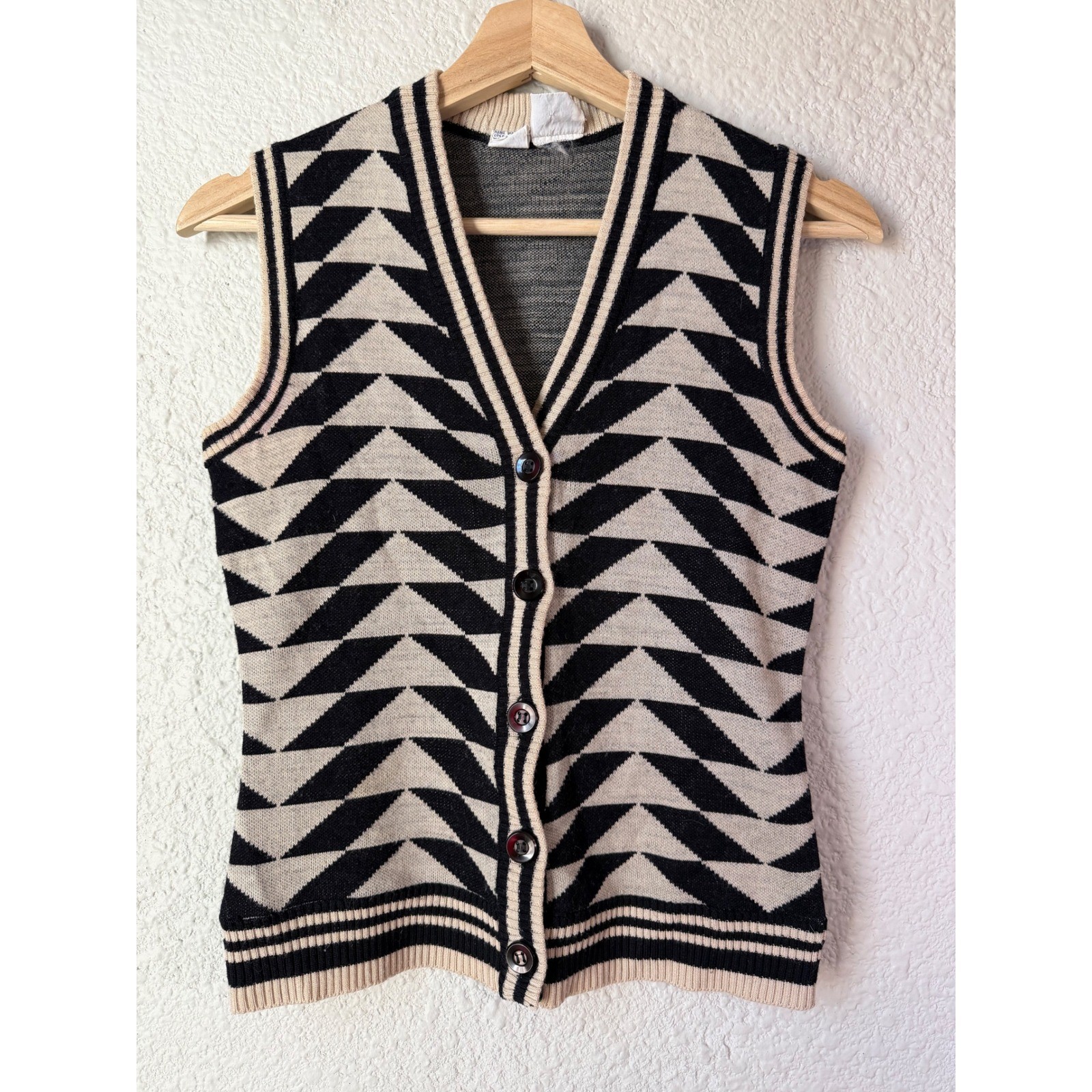 Vintage 70s Black Tan Chevron Sweater Vest XS Petite Dark Academia Wool Blend