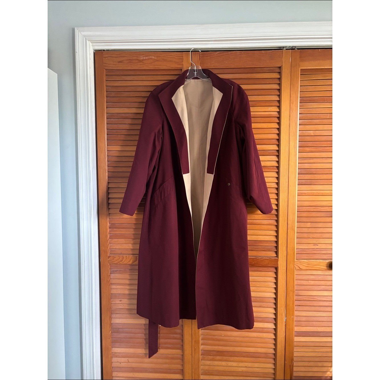 ETIENNE AIGNER Reversible Belted Trench Coat in Burgundy with Beige Sz 10 NWOT