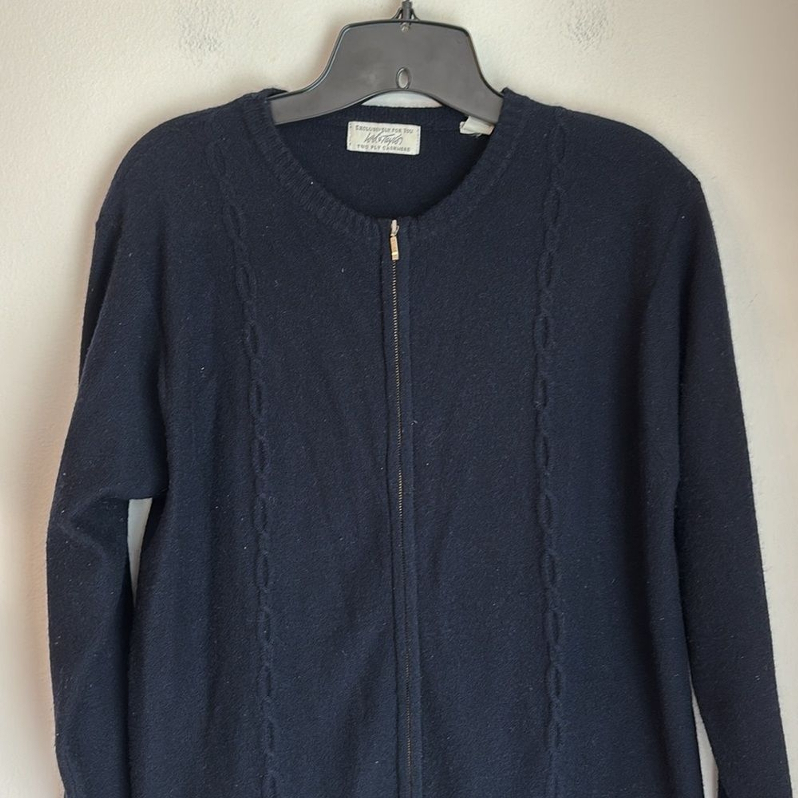 Vintage 100% Cashmere Women’s Classic navy blue full zip cable knit Sweater LG