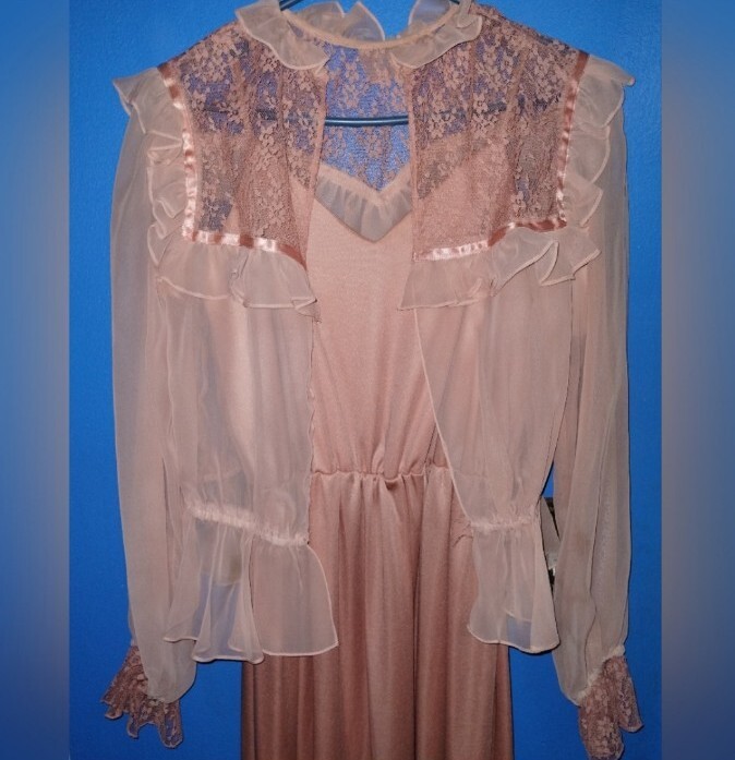 Vtg 1970s Handmade Peach Apricot Lace Ruffle Cottagecore Maxi Dress Sz 4/6 S