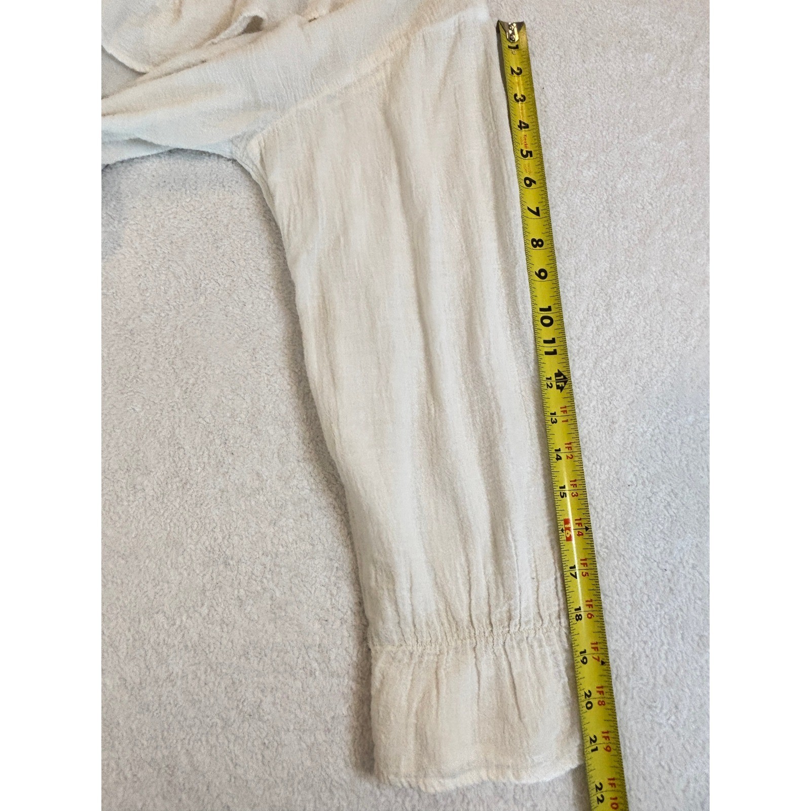 Vintage Contempo Casuals Ivory Ruffle V-Neck Blouse Smocked Bell Sleeve Small