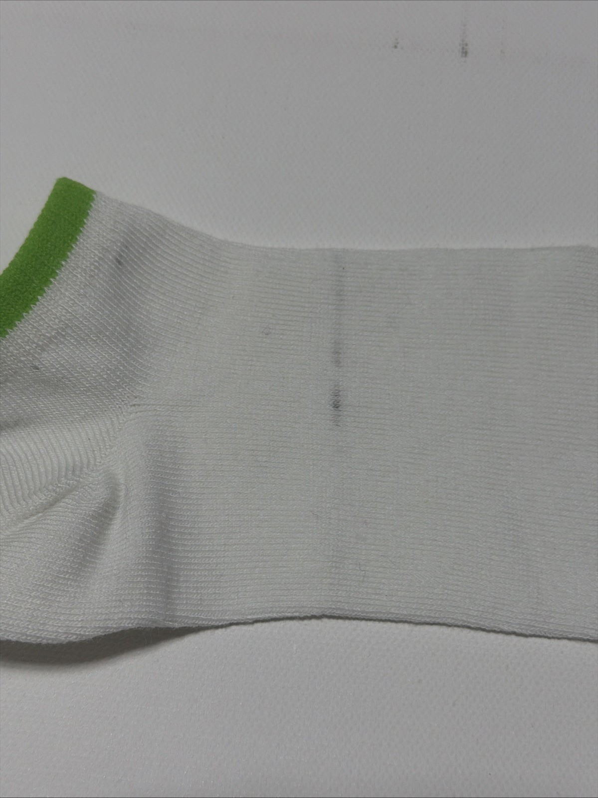 VTG Socks Womens Lime Green🍋‍🟩80’s Pom Pom 9-11 White NOS Acrylic Blend Nylon.
