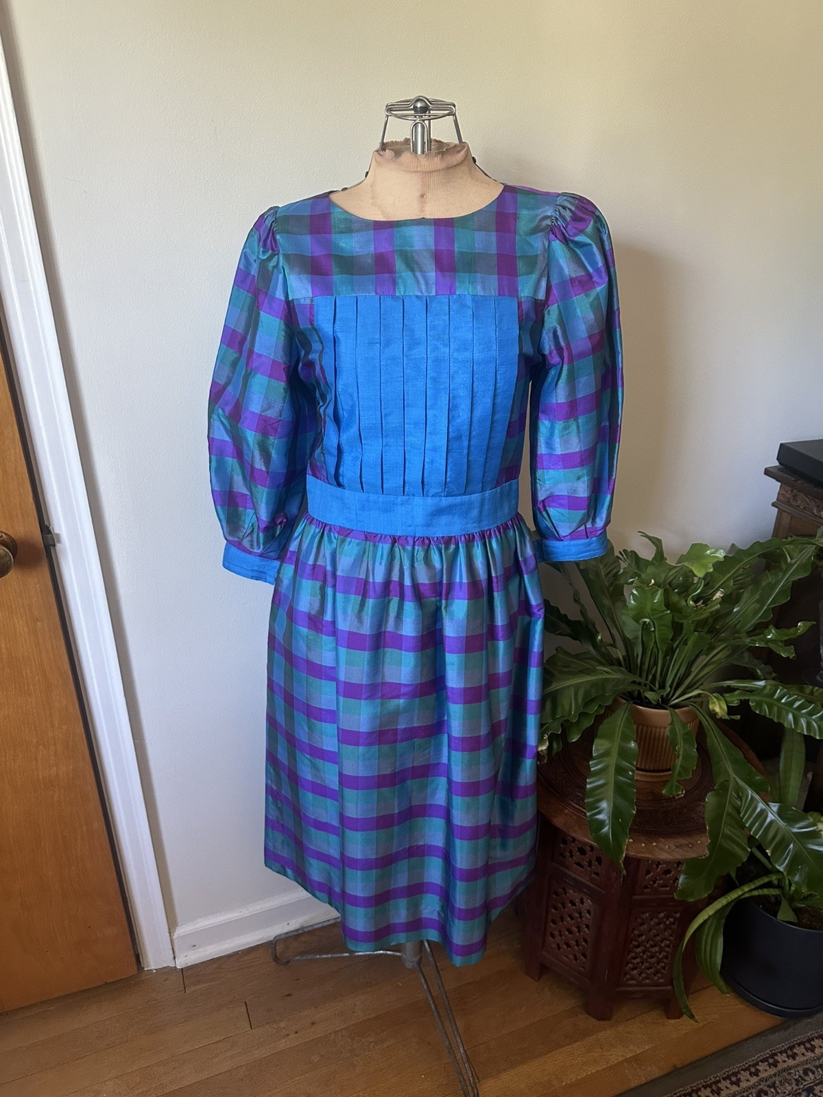 Vintage 60’s Gingham Thai Silk Dress
