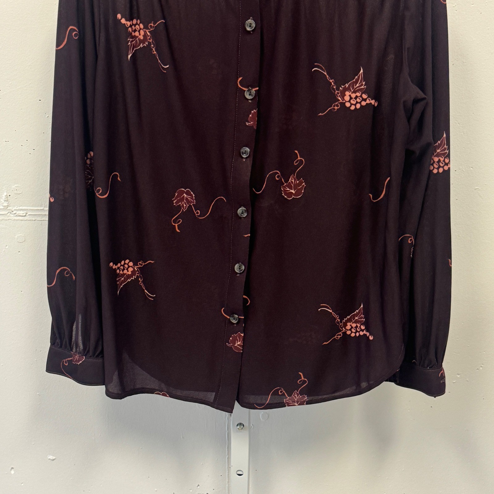 Vintage Tami Sportswear Grape Vine Print Blouse Purple Button Up Small