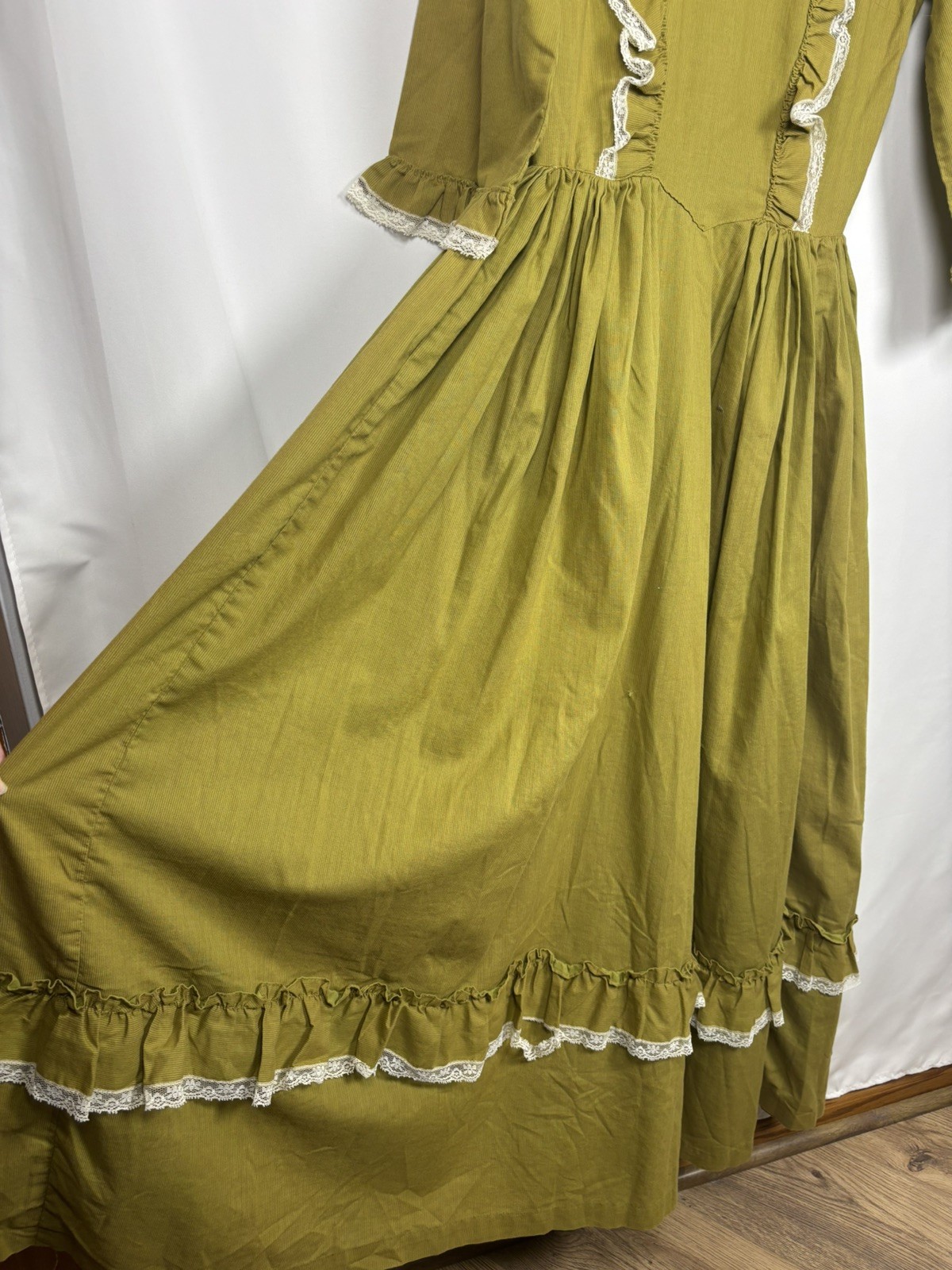 Vintage Boho Maxi Prairie Dress Olive Green Gunne Cottage Size Small/4