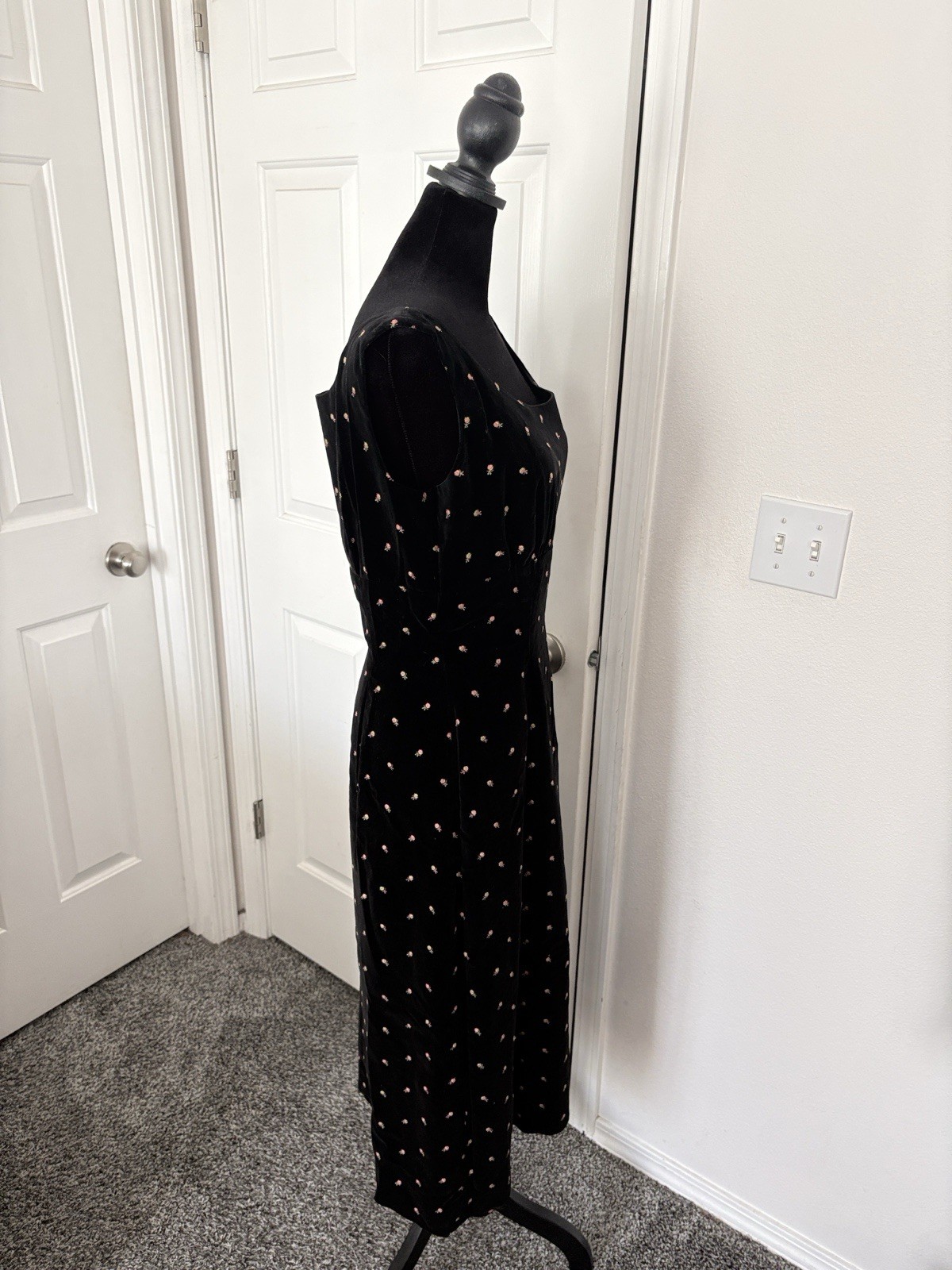 Jo Collin’s Vintage Black Velvet Midi Dress with Embroidered Rosettes