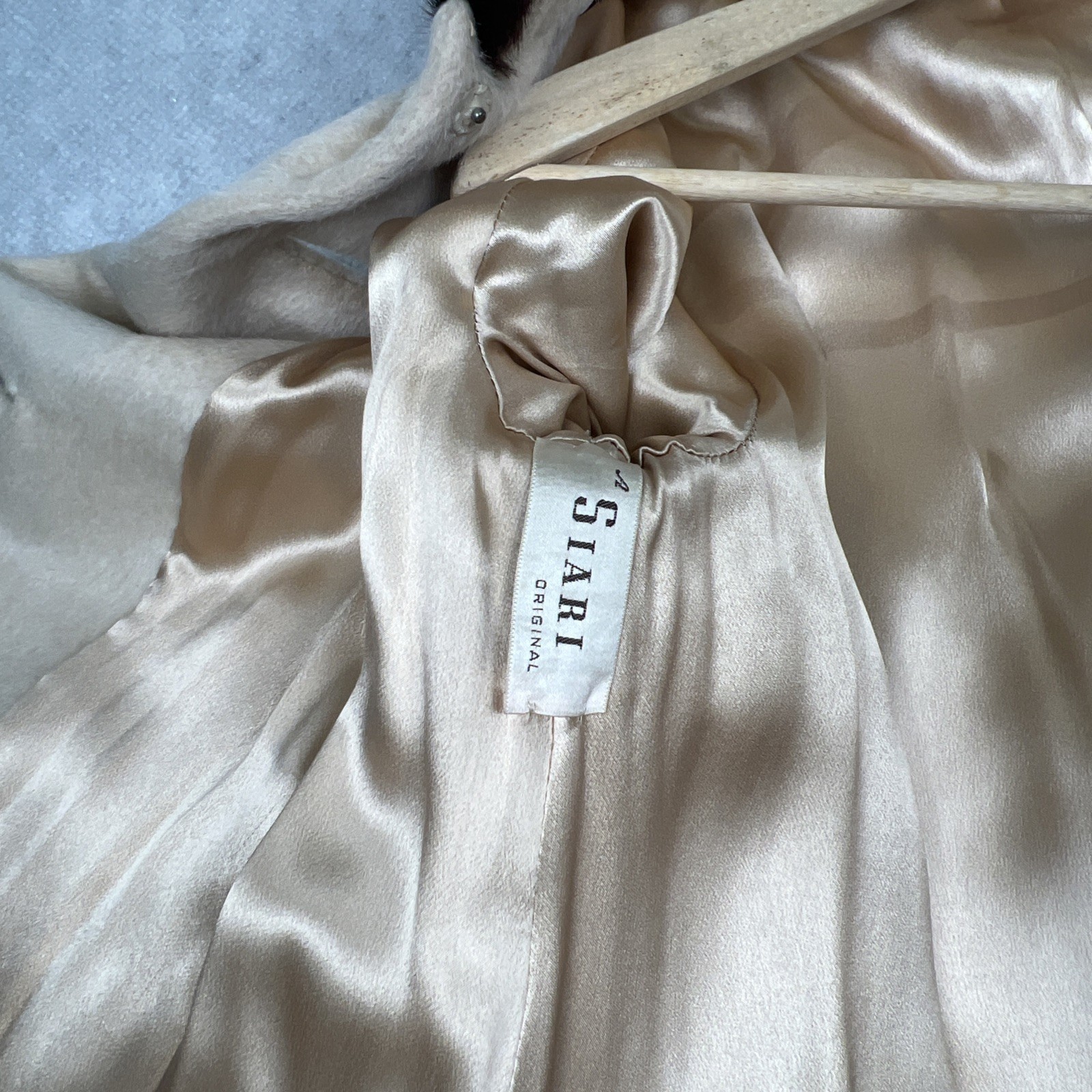 Vintage 50s SABELARI Taupe Camel Hair Tan MINK FUR Wedding Ring Collar Coat
