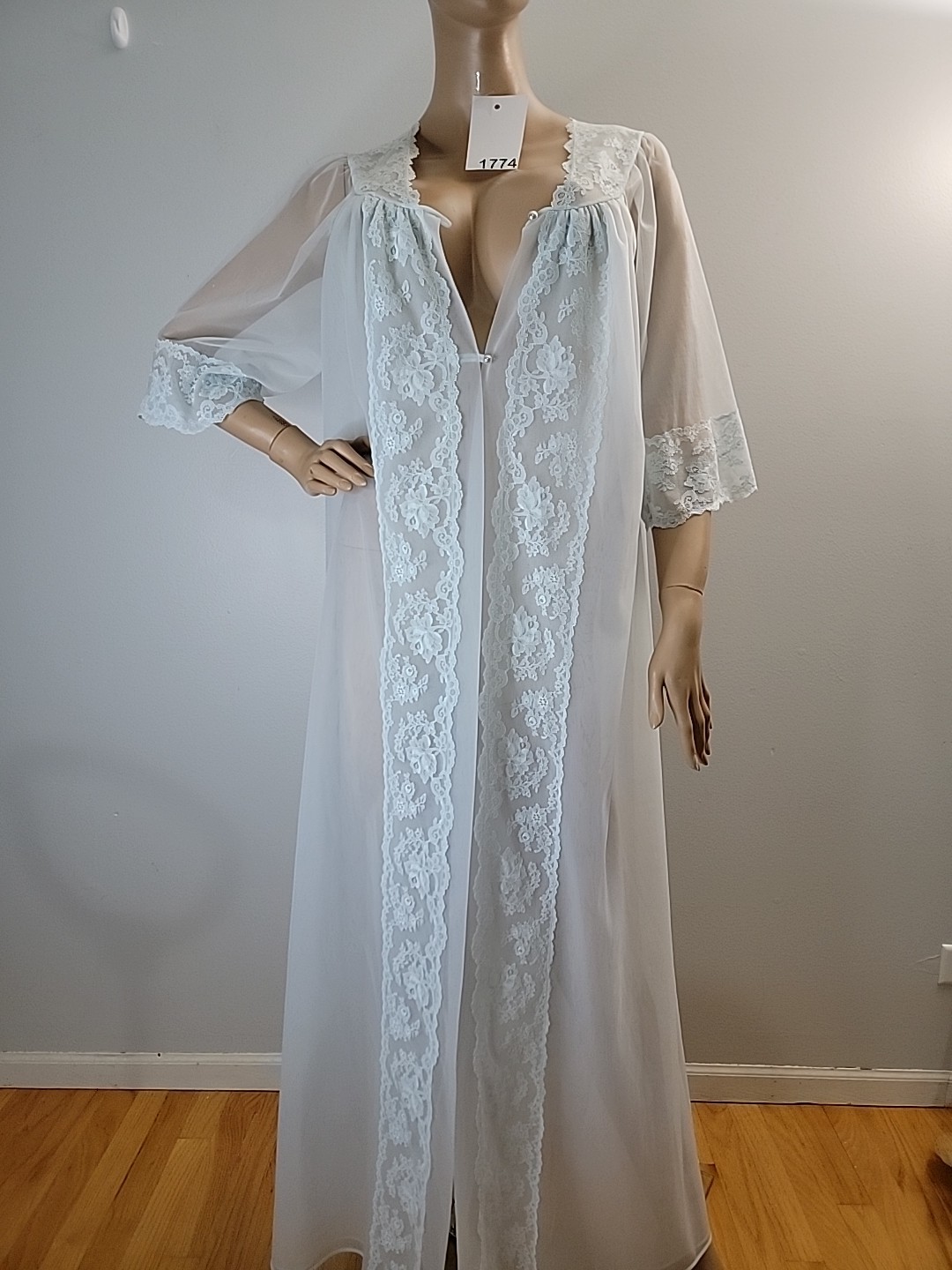 Vintage Shadowline All Nylon Light Blue Sheer Robe Lace Detail Size Large