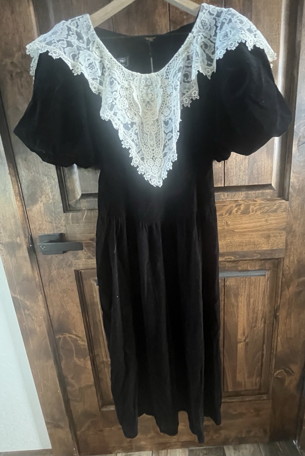Vintage Cachet by Bari Protas Black Velvet Lace Collar Dress 80s Victoriana 5/6