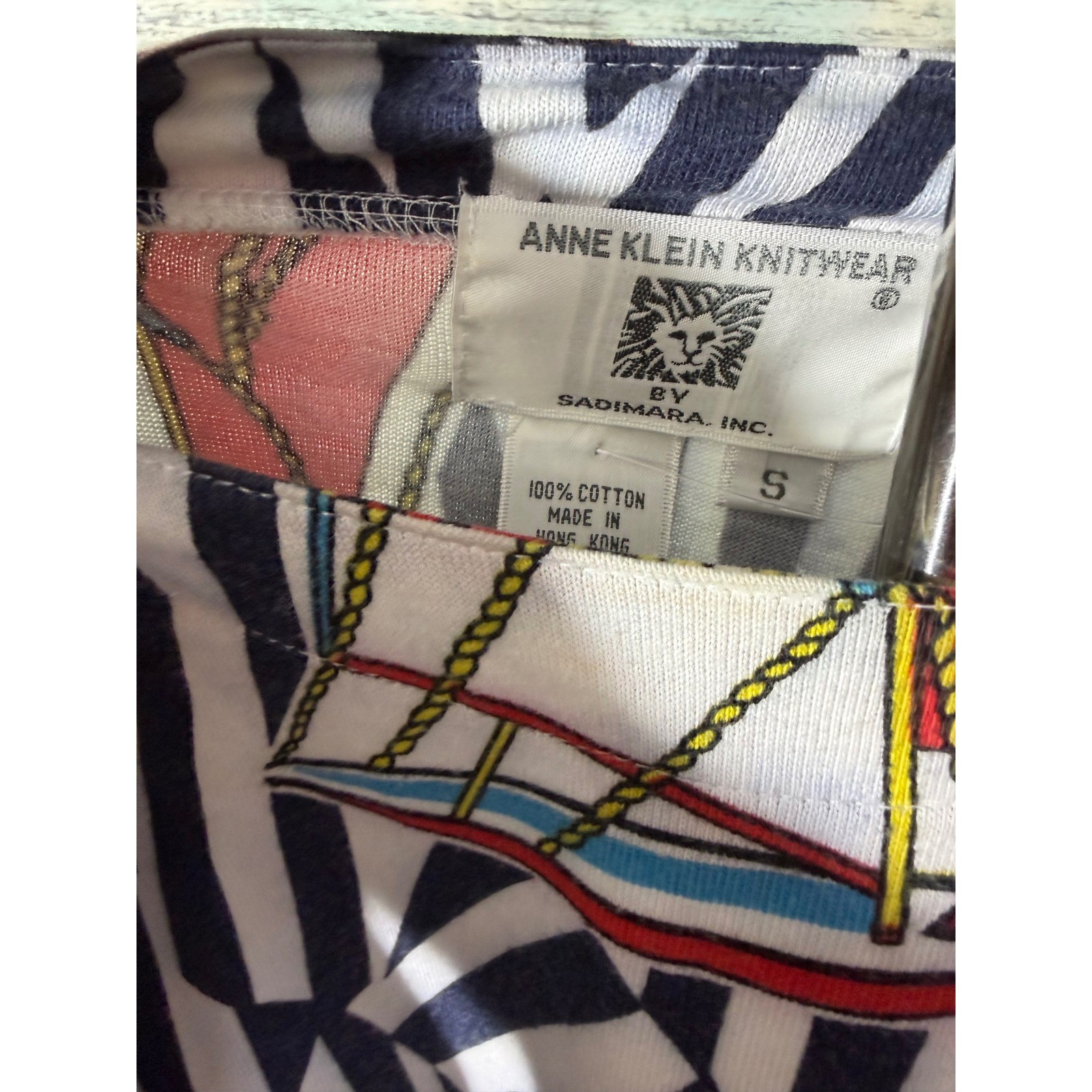 Anne Klein Knitwear Top S Navy White Vintage Nautical Sailboat Button Excellent