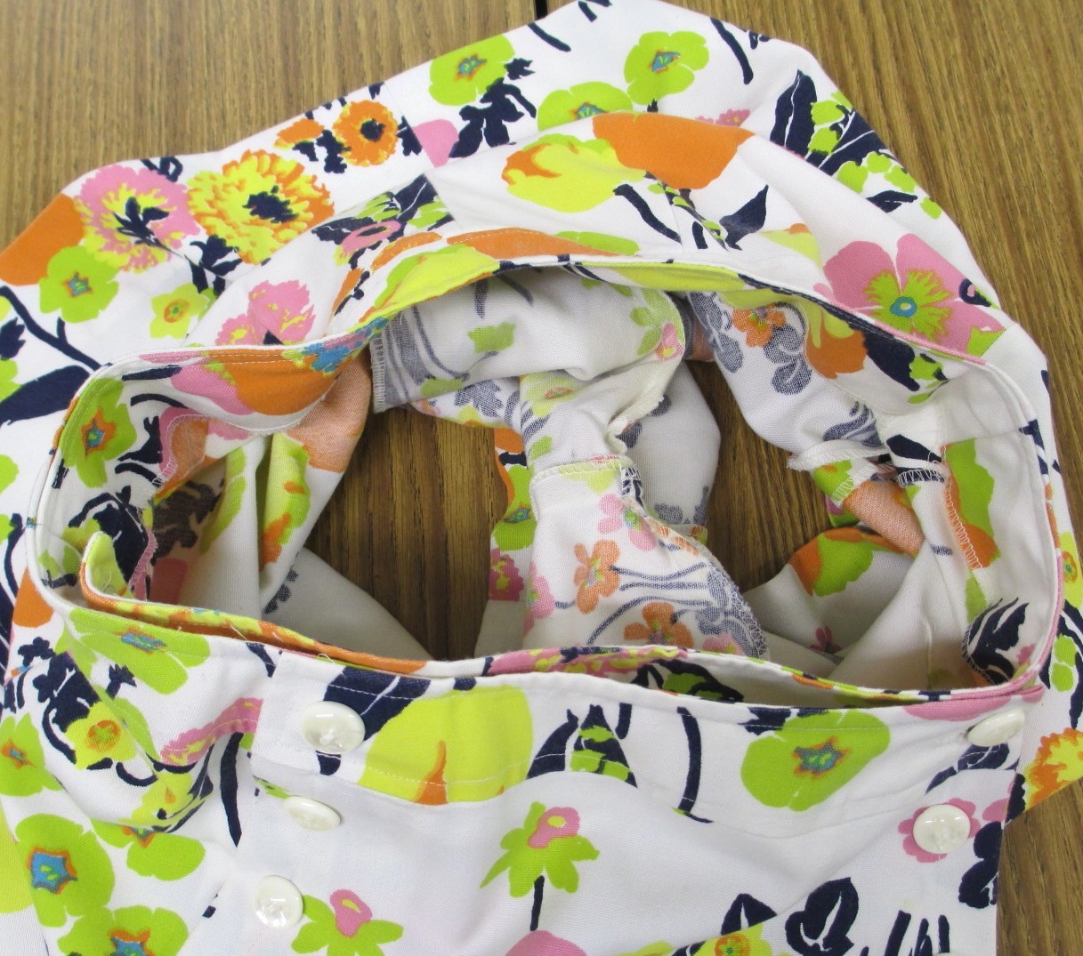 VTG Gino Paoli White Floral Skorts S Colorful Wrap Button Skirt 1970’s size 14