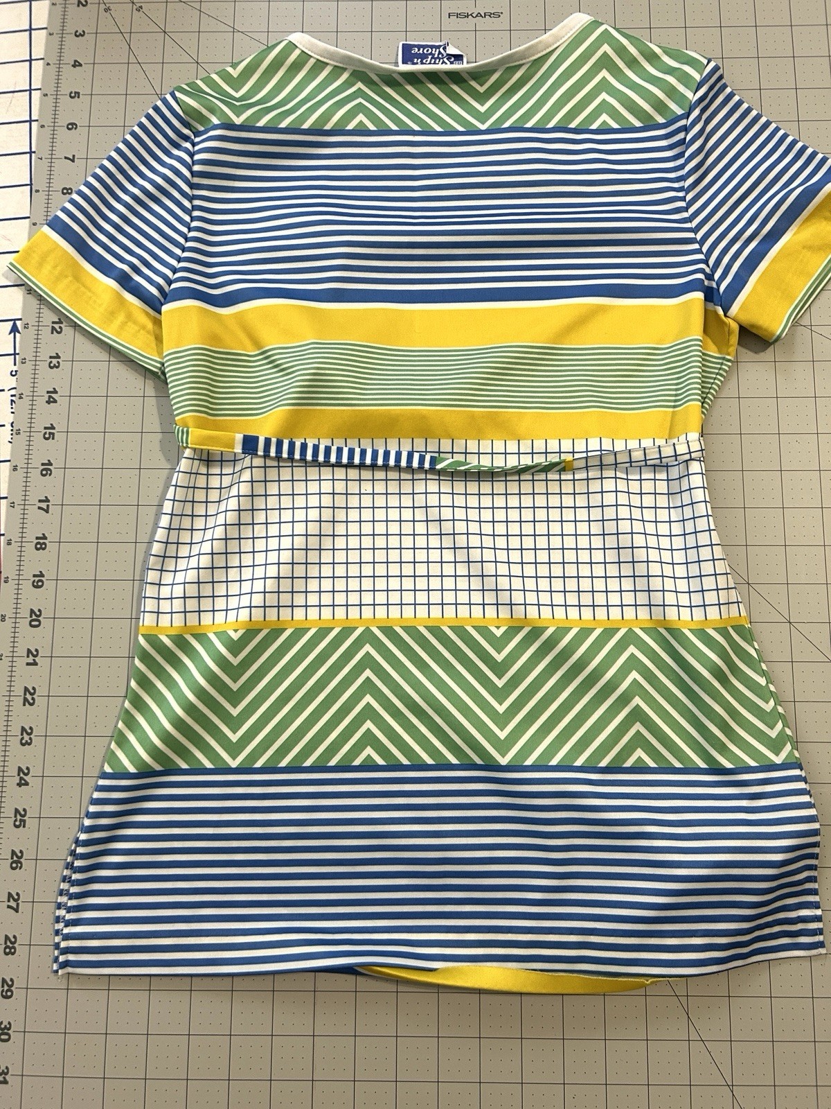 80s VINTAGE S/M – Ship’n Shore Striped Blouse Short Sleeve Apron Tie