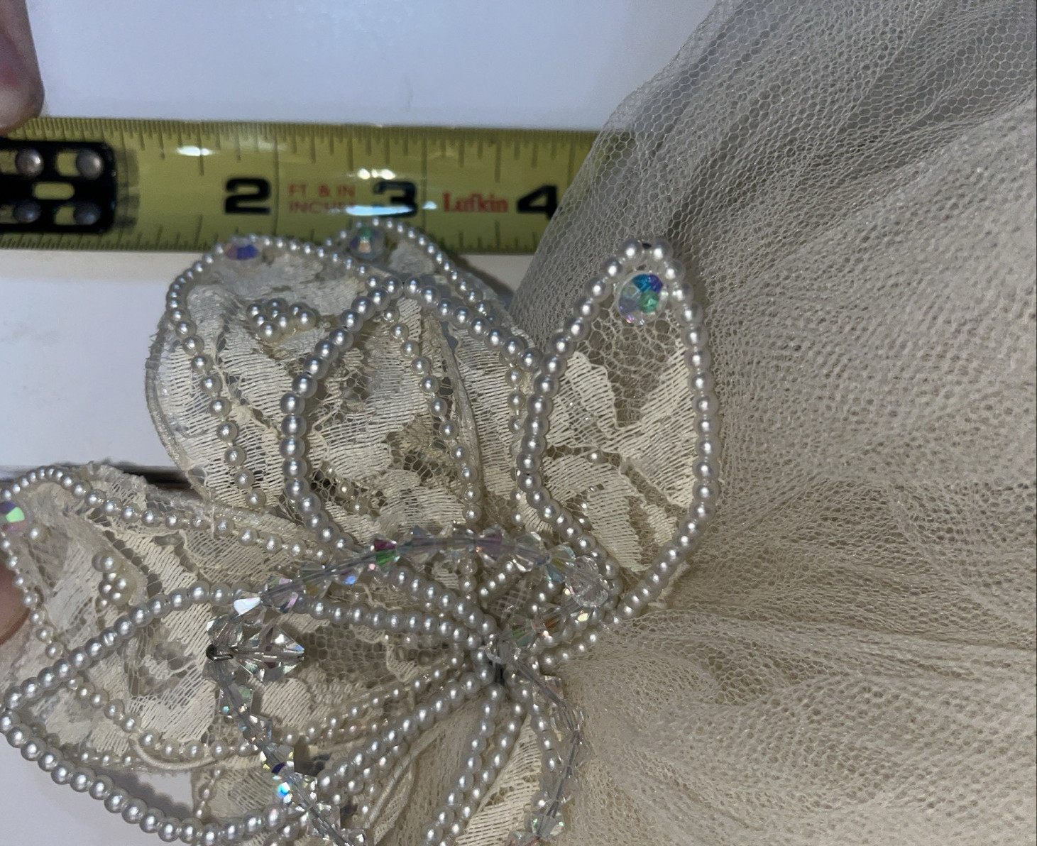 Vintage Wedding Crown Veil Lovely Pearl Lace Beaded Head Piece Off White Tulle