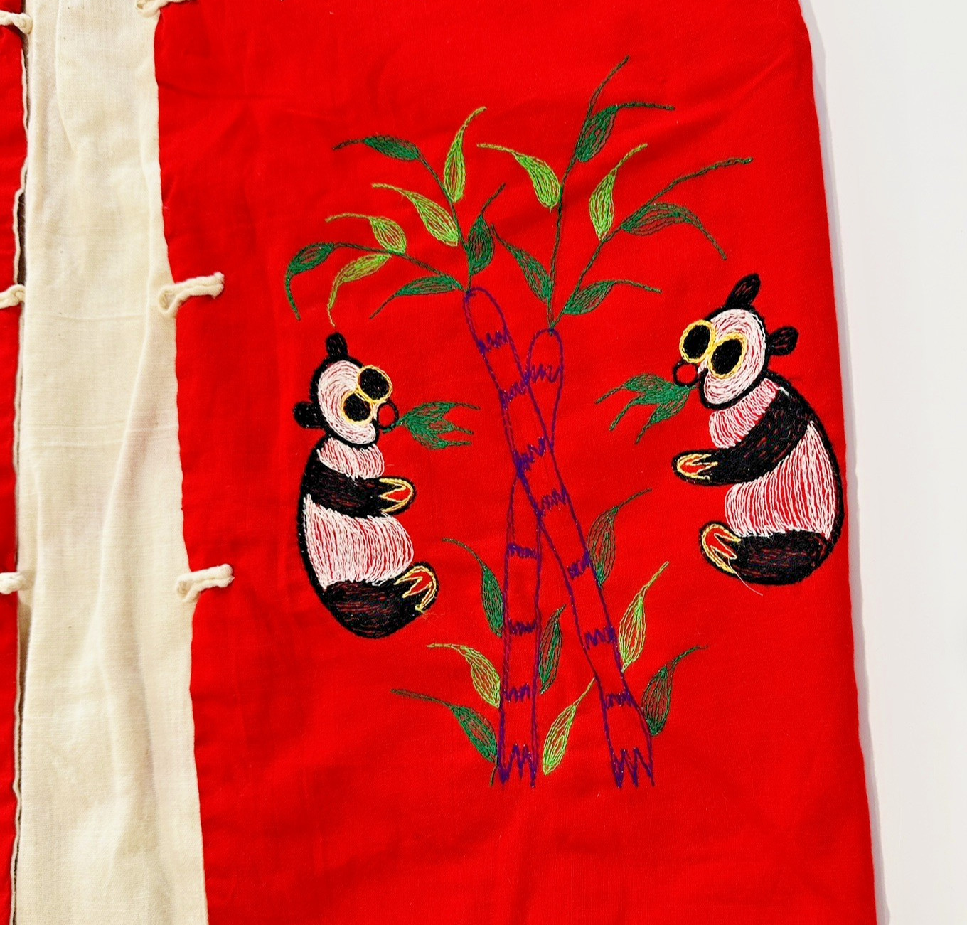 Vintage Embroidered Asian Vest Dragon Panda Frog Chinese Beautiful