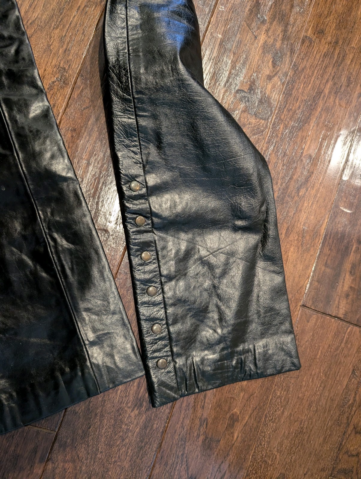 Vintage Y2K DKNY Women’s Leather Pants Snap Leg Cuff Size 4 Belted Front Zipper