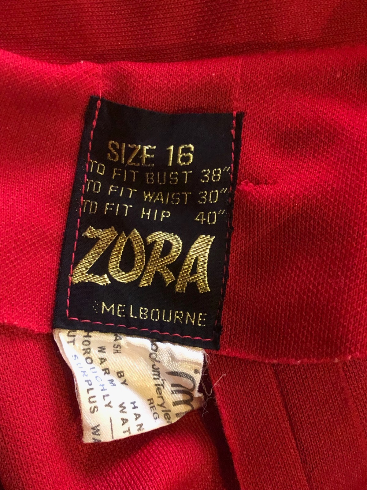 Vintage Zora Melbourne 1960s Red Terylene Dress Mod Go Go AU waist 30″