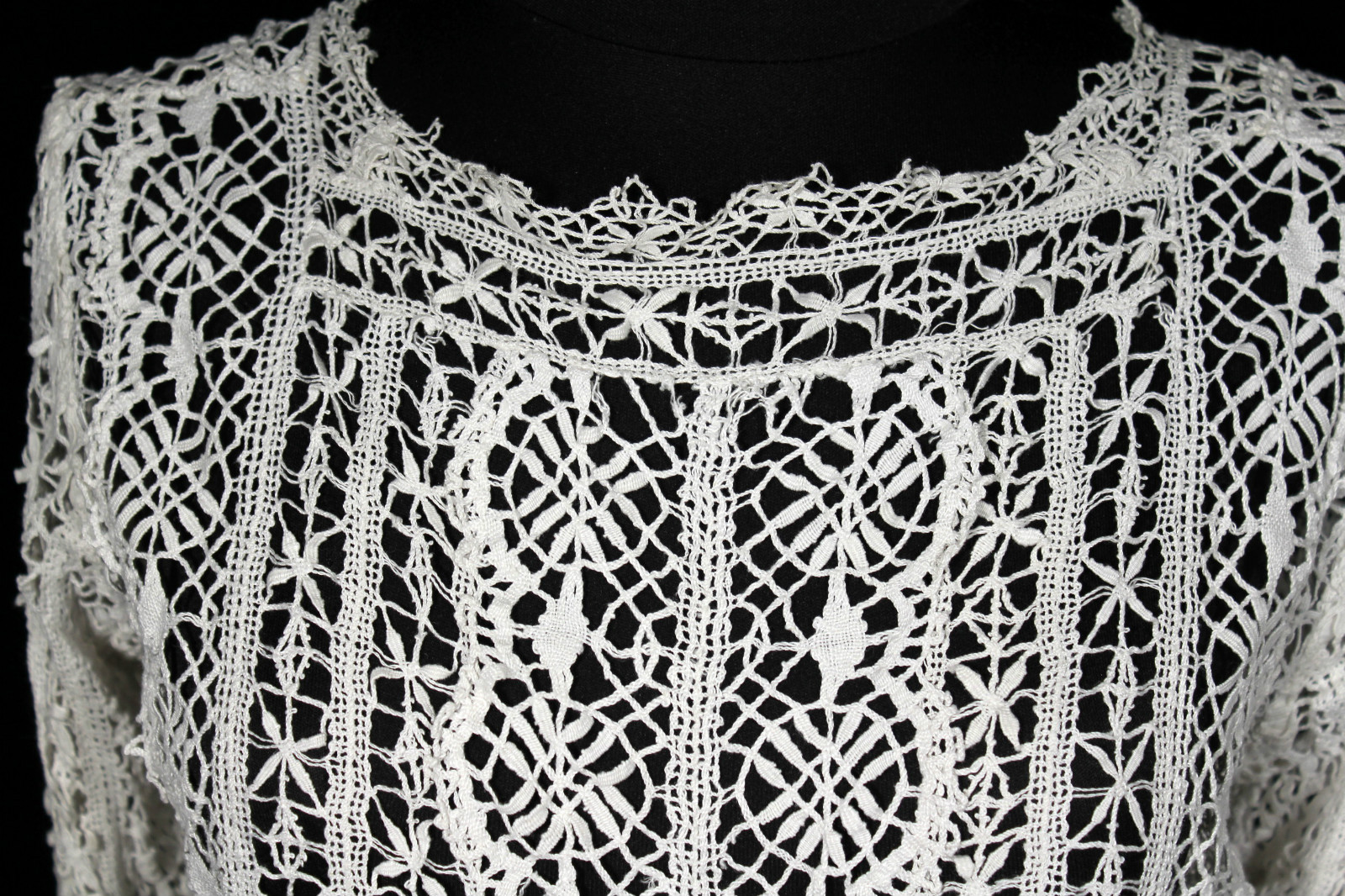 RARE FRENCH ANTIQUE VICTORIAN-EDWARDIAN ERA HAND MADE WHITE BLOUSE OUSE SIZE 38