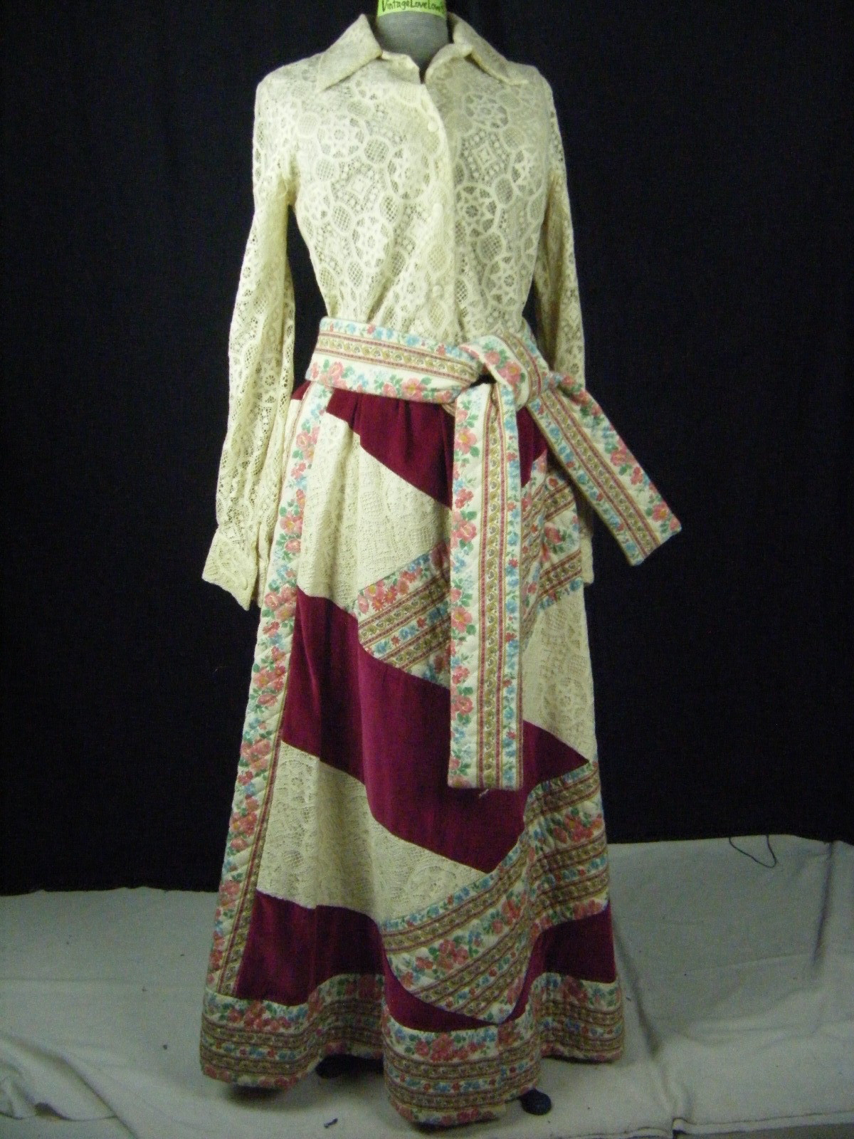 CHESSA DAVIS Vtg 70s Lace Velvet Hippie Blouse & Quilted Skirt-Bust 38/Waist 28