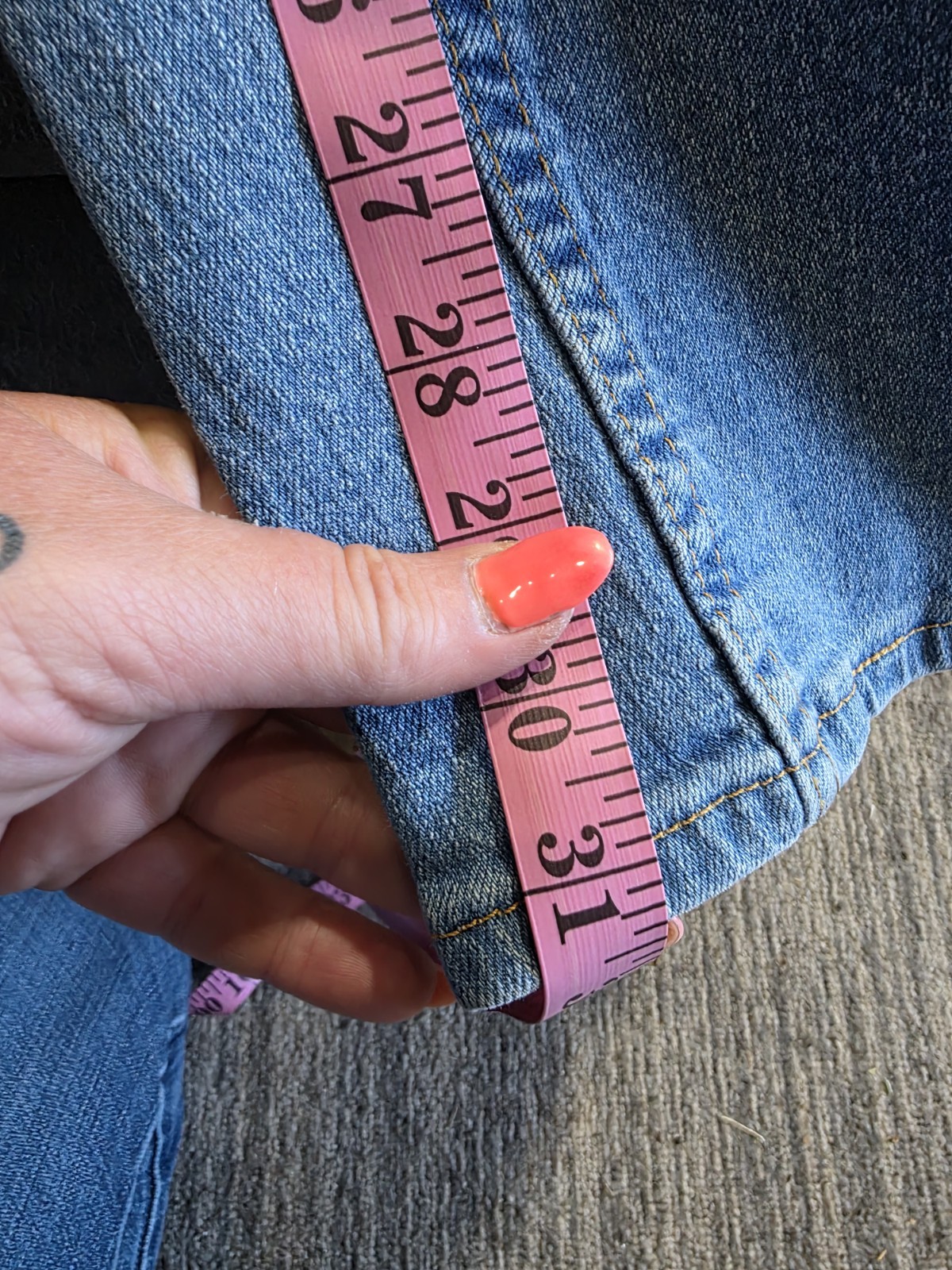 Vintage 1990’s Levi’s Silvertab Lowcut Jeans Women’s 5/6 Made in USA