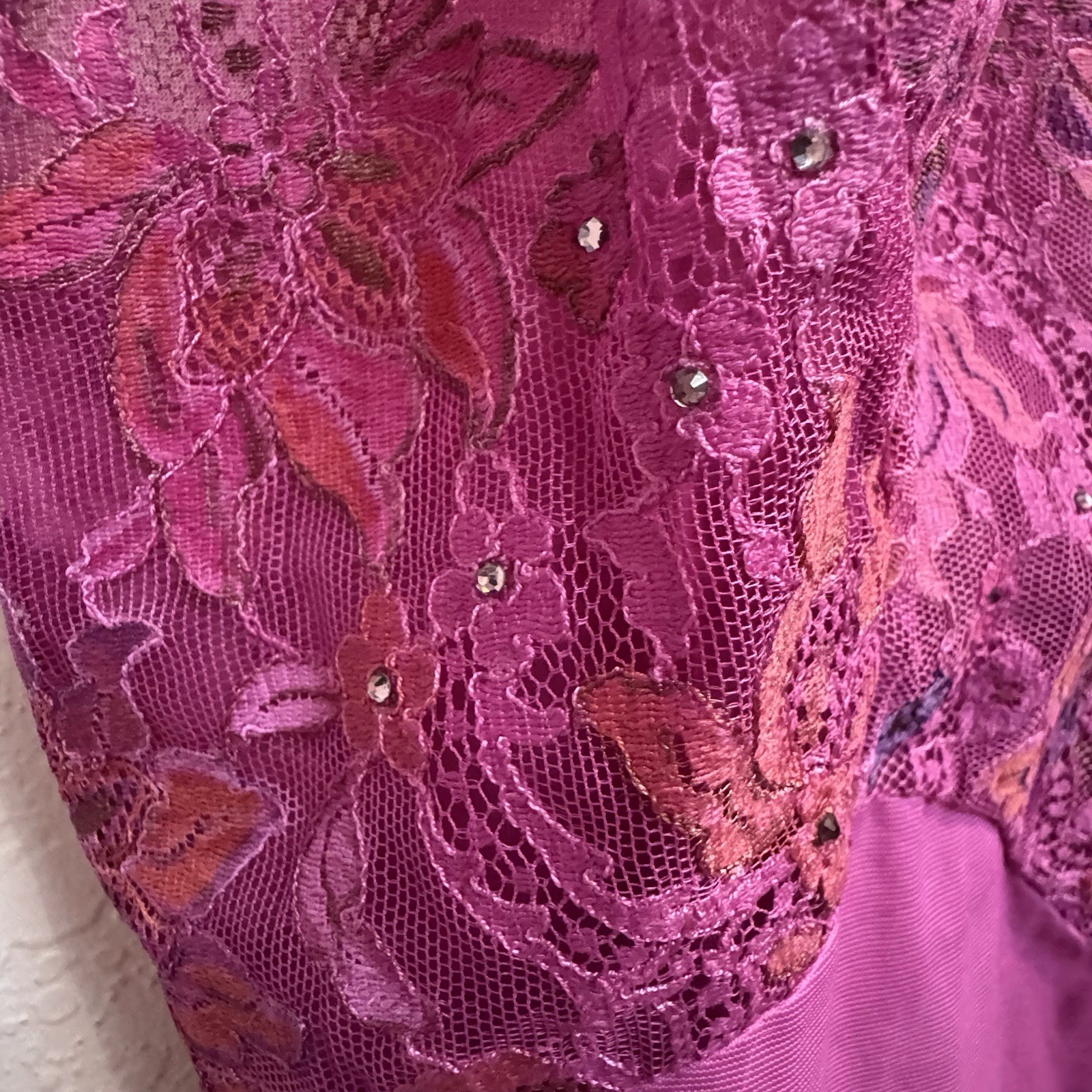 Unique Rare Fuchsia Rhinestone Detailed Lace Slip Vintage Lingerie Sz L 12 / 14