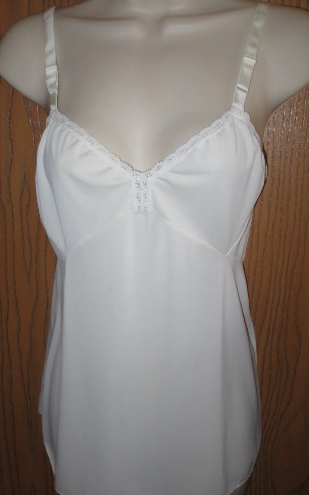 SHADOWLINE IVORY 1/2″ LACE satiny nylon camisole slip sz 34 M SWEET