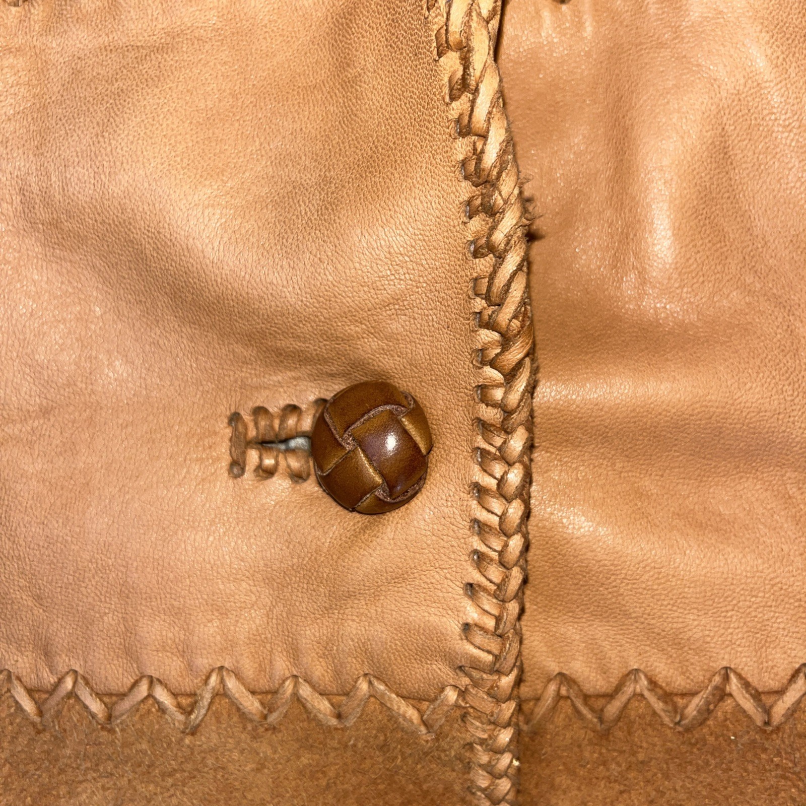 Earl Jeans VTG. Whip Stitch Leather Jacket Women Sz. M Rustic Tan Boho Festival