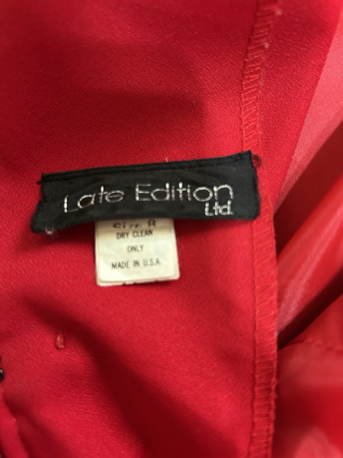 Vintage Dress Late Edition Ltd. Red Sheath Short Sleeve Size 8 Roses Romantic