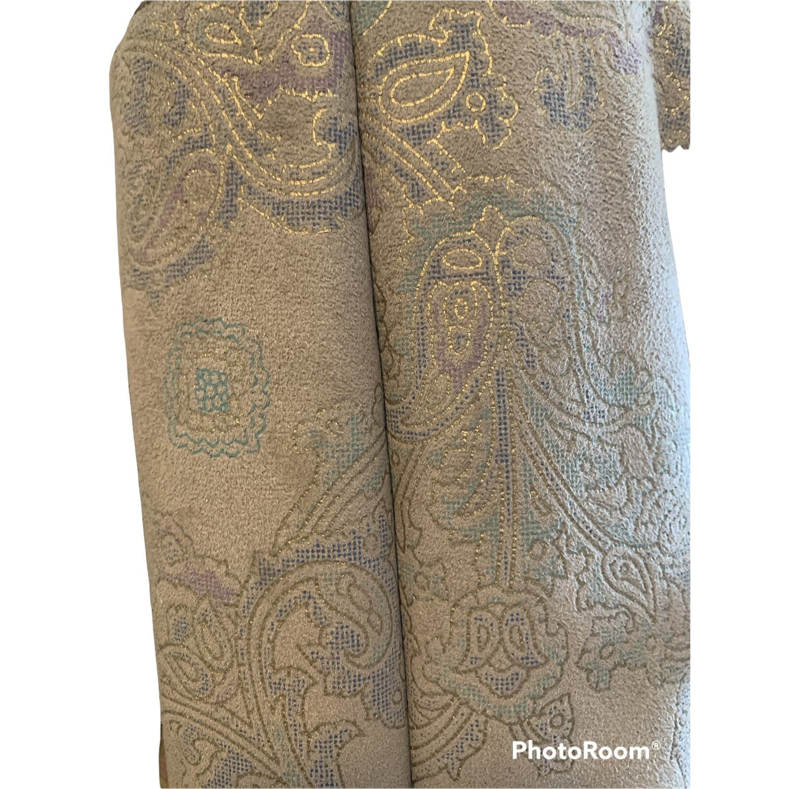 Dennis Basso Women’s Size Large Coat Tan Patterned Hook and Loop Closure NWOT