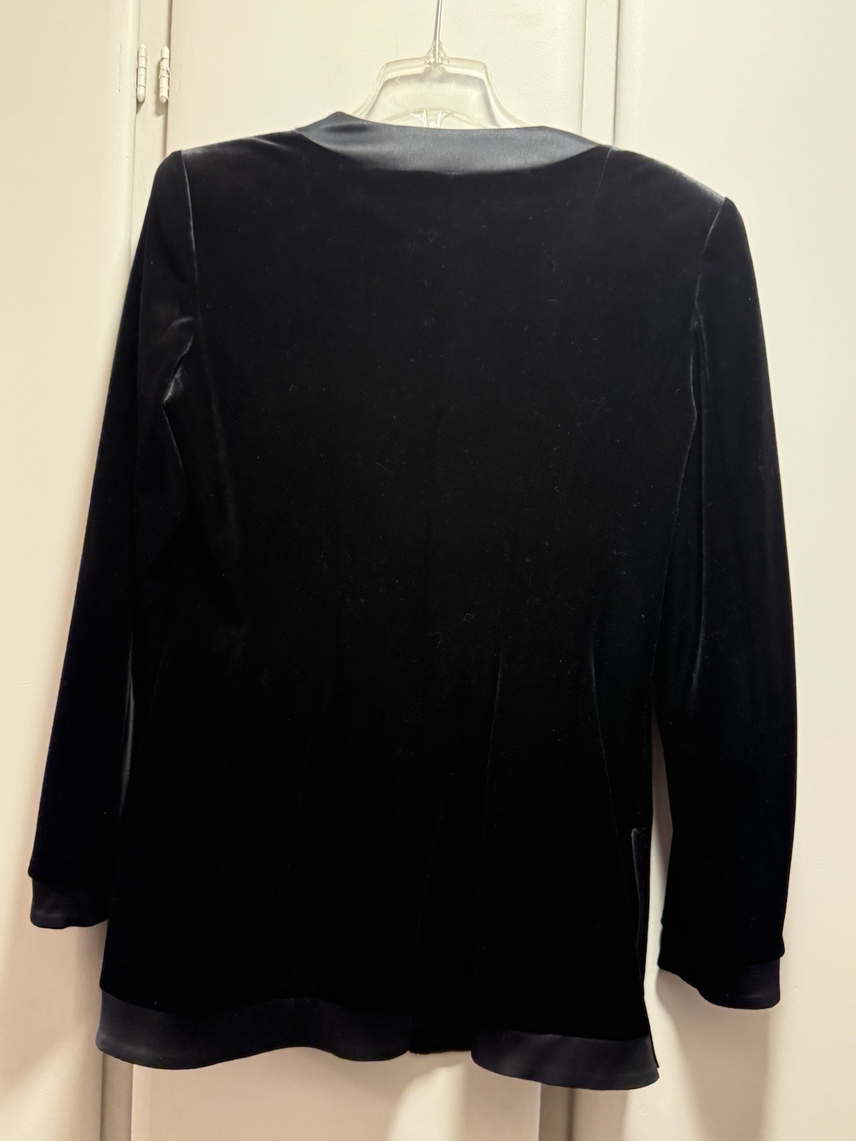 Giorgio Armani Signature Embroidered Black Velvet Satin Liner/Trim-sz 50 Vintage
