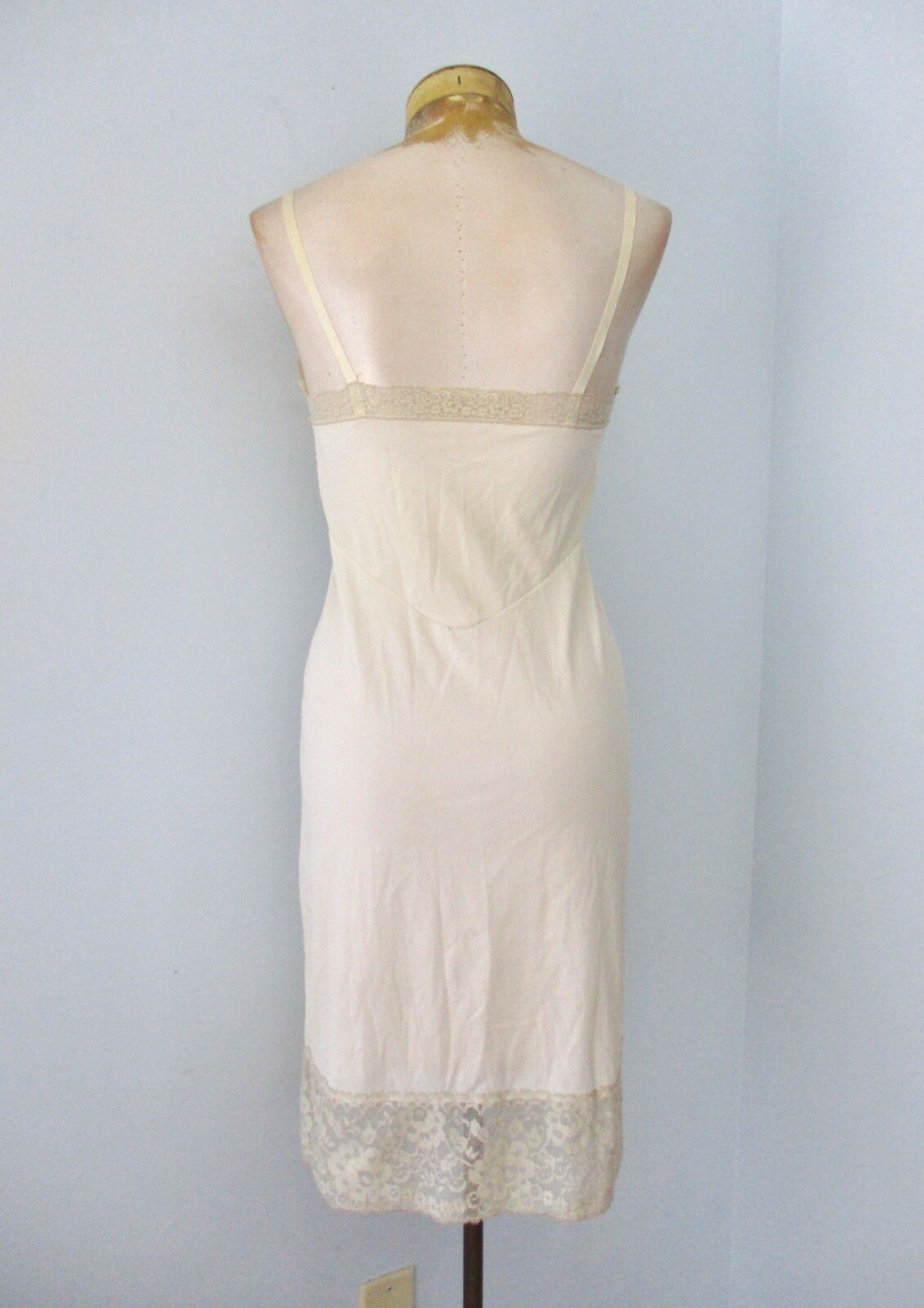 Vtg 50s 60s Van Raalte ivory nylon slip lace bust hem trim adjustable straps 32