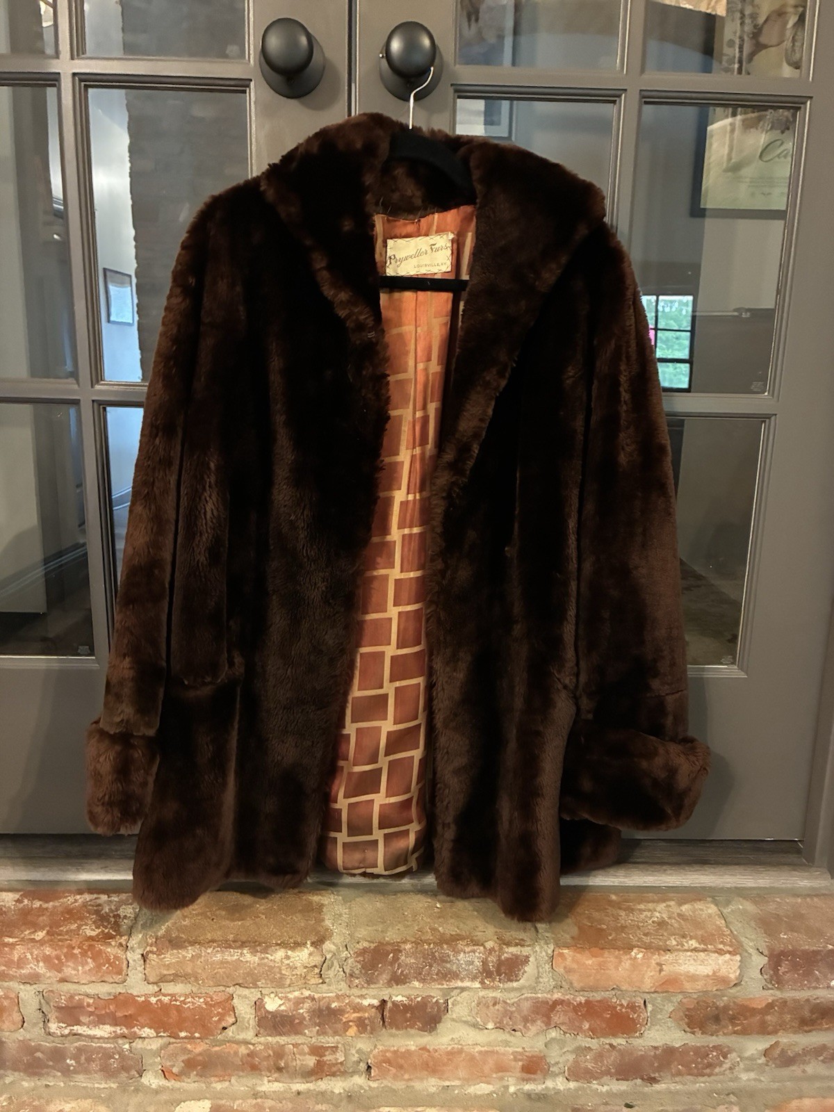 Pryweller Furs Brown Fur Coat Jacket – Fur Material Outerwear