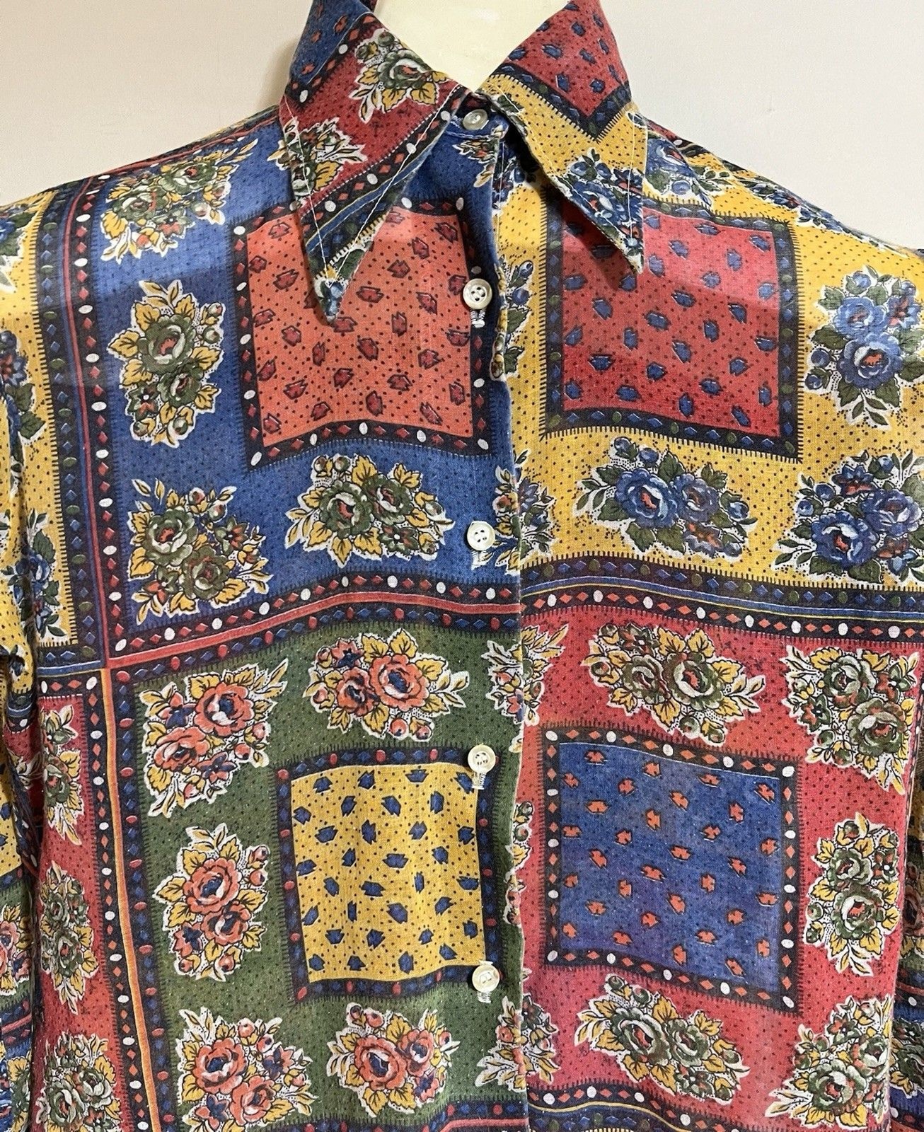 Vintage Tucci Quilt Pattern, Floral, All Over Print Sheer Art 60s 70s Boho F