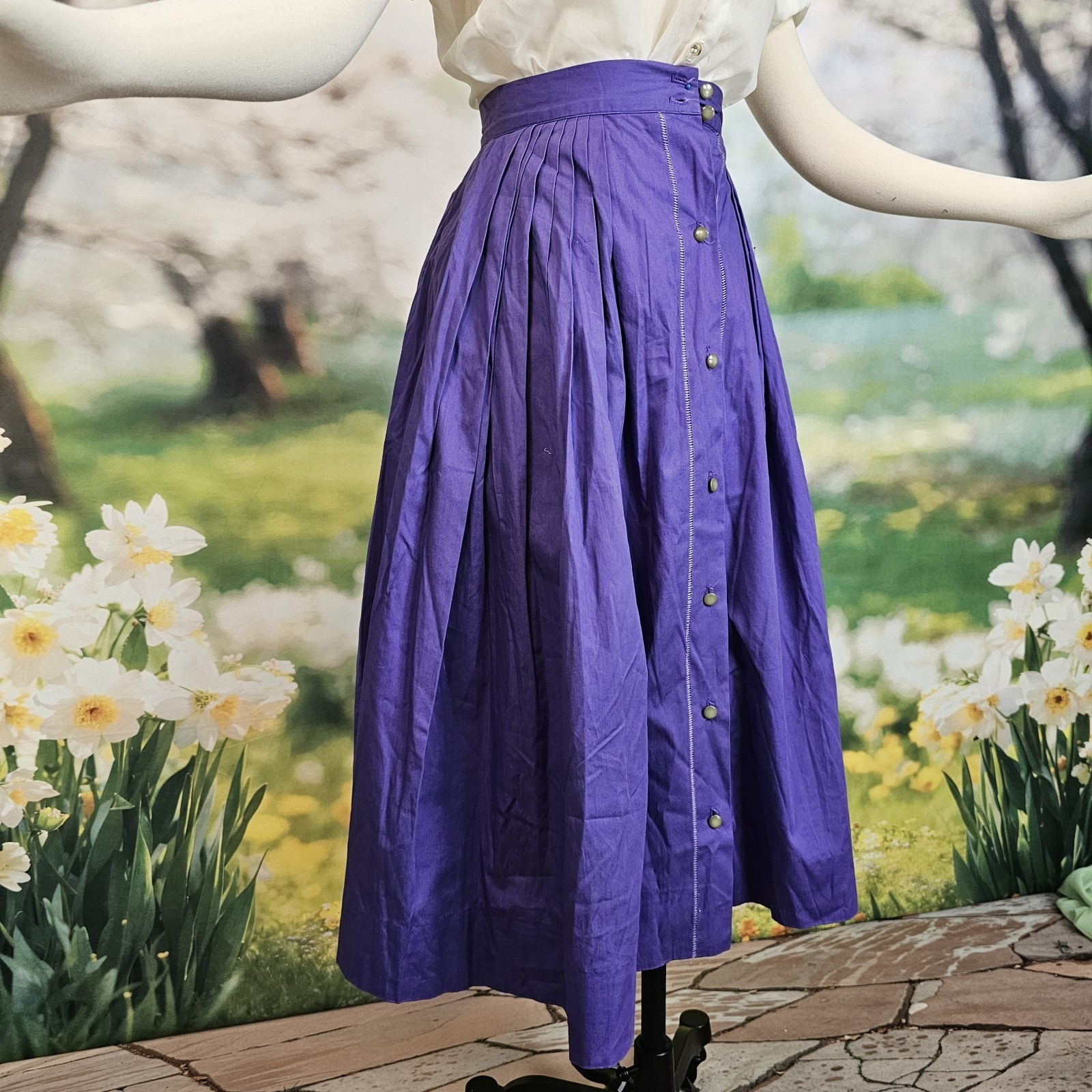 Vintage 1950s Skirt Button Front Purple Pleated Midi Circle Skirt Pinup