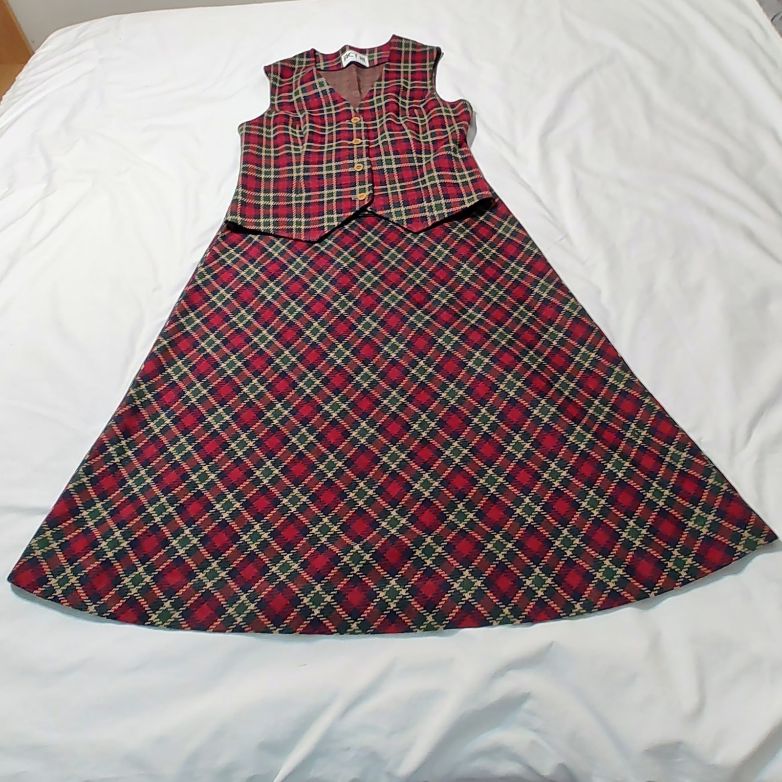 Act III Vintage Red Plaid Skirt & Vest Set Wool Blend M (Marked 14)
