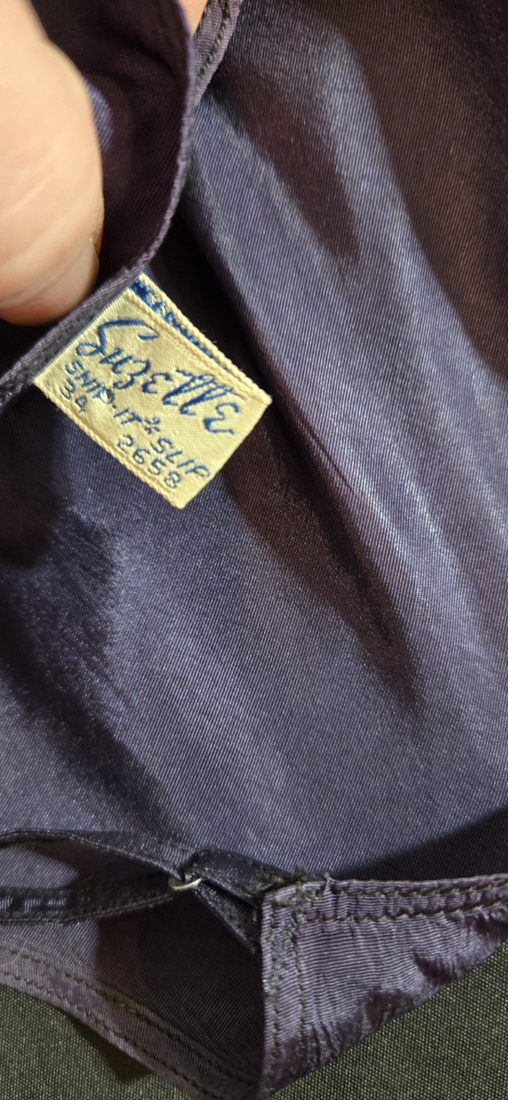 The Suzette „Snip-It” slip iconic piece of vintage lingerie 1940s 1950s
