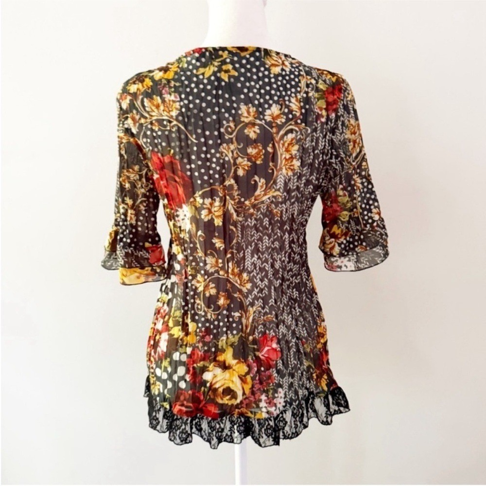 Vintage Women Y2K Floral Lace Bell Button Down Top Small Fairy Grunge Dark Boho