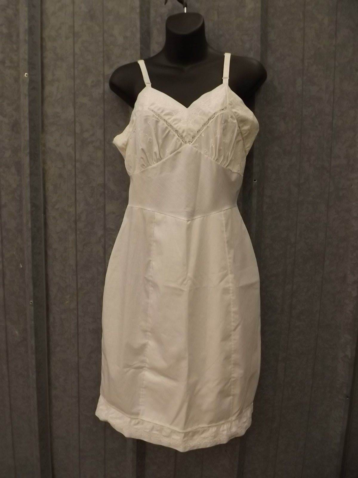 Vtg 50s Isis White Floral Embroidered & Lace Princess Waist Cotton Slip 34 Tall