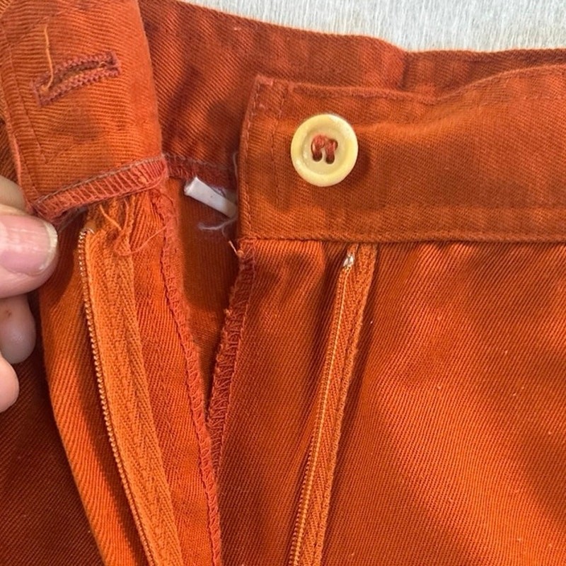 Vintage Emily just Emily shorts high waisted rusty colar. Womens size 26” “S 4-6
