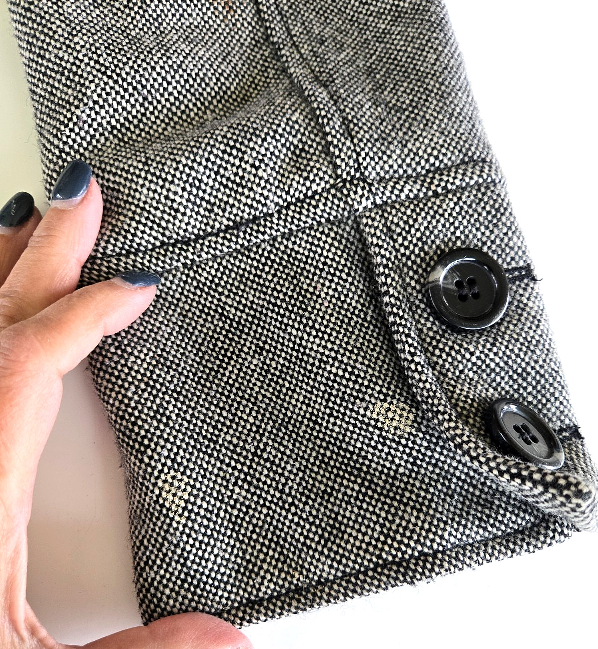 Vintage GUESS Wool Blend Pea Coat Black & White Tweed Women’s Size Small