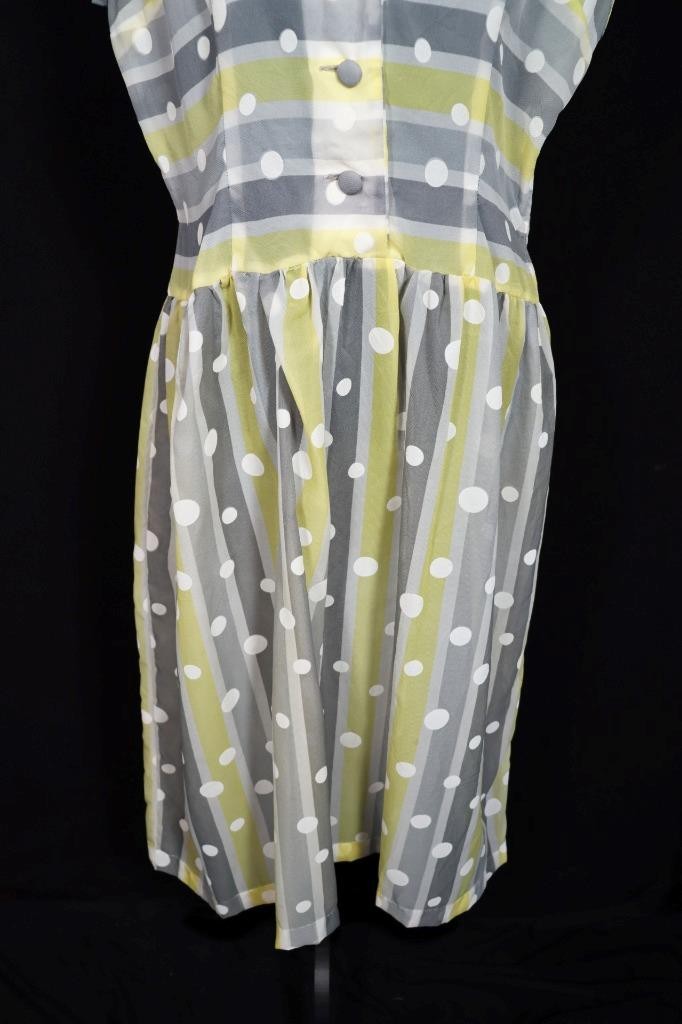 RARE FRENCH VINTAGE 1950’S YELLOW & GRAY NYLON SHEER DRESS SIZE 6-8