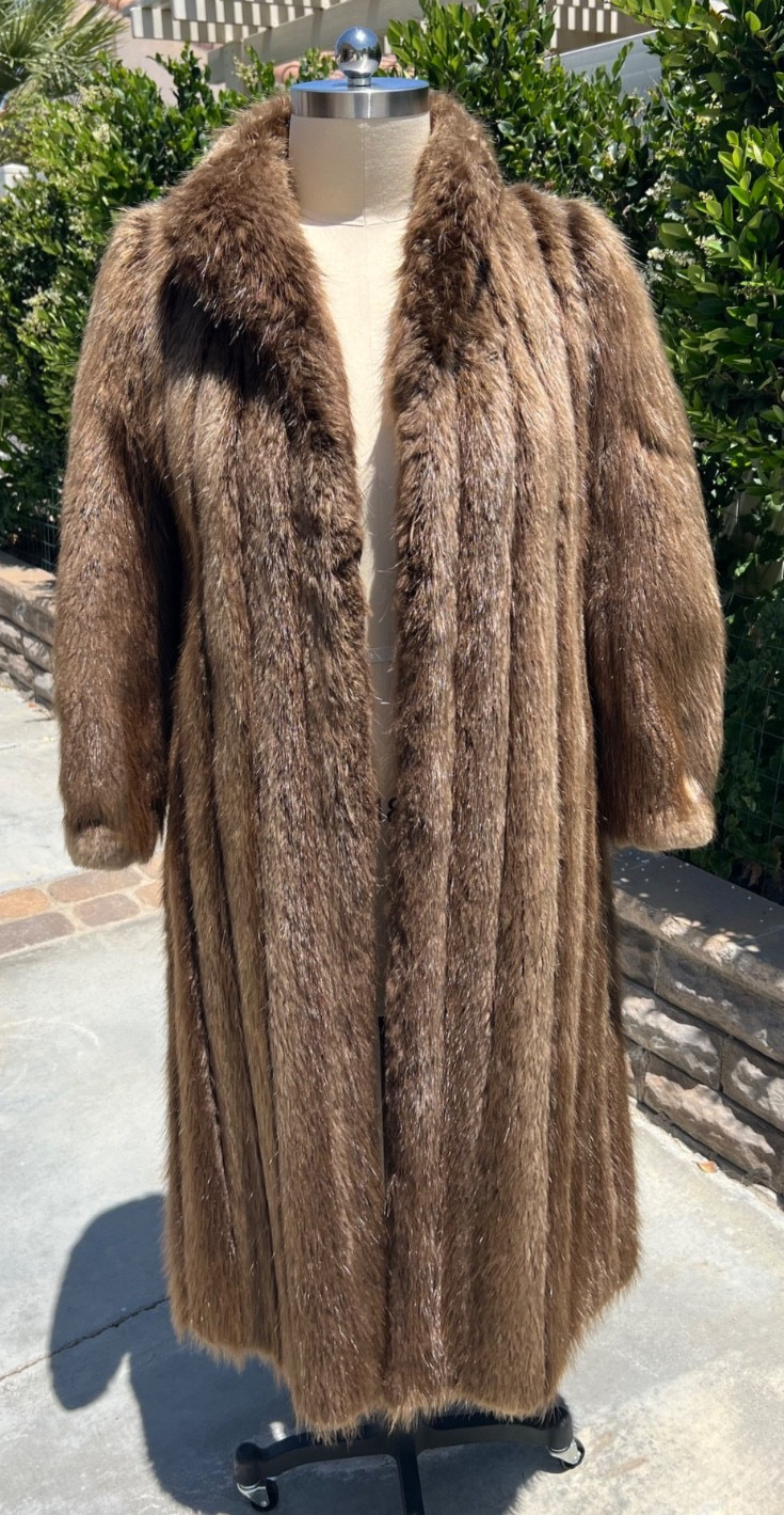 Geniune Beaver Fur Coat M/L Full Length Brown Thick & Luxurious Very Warm