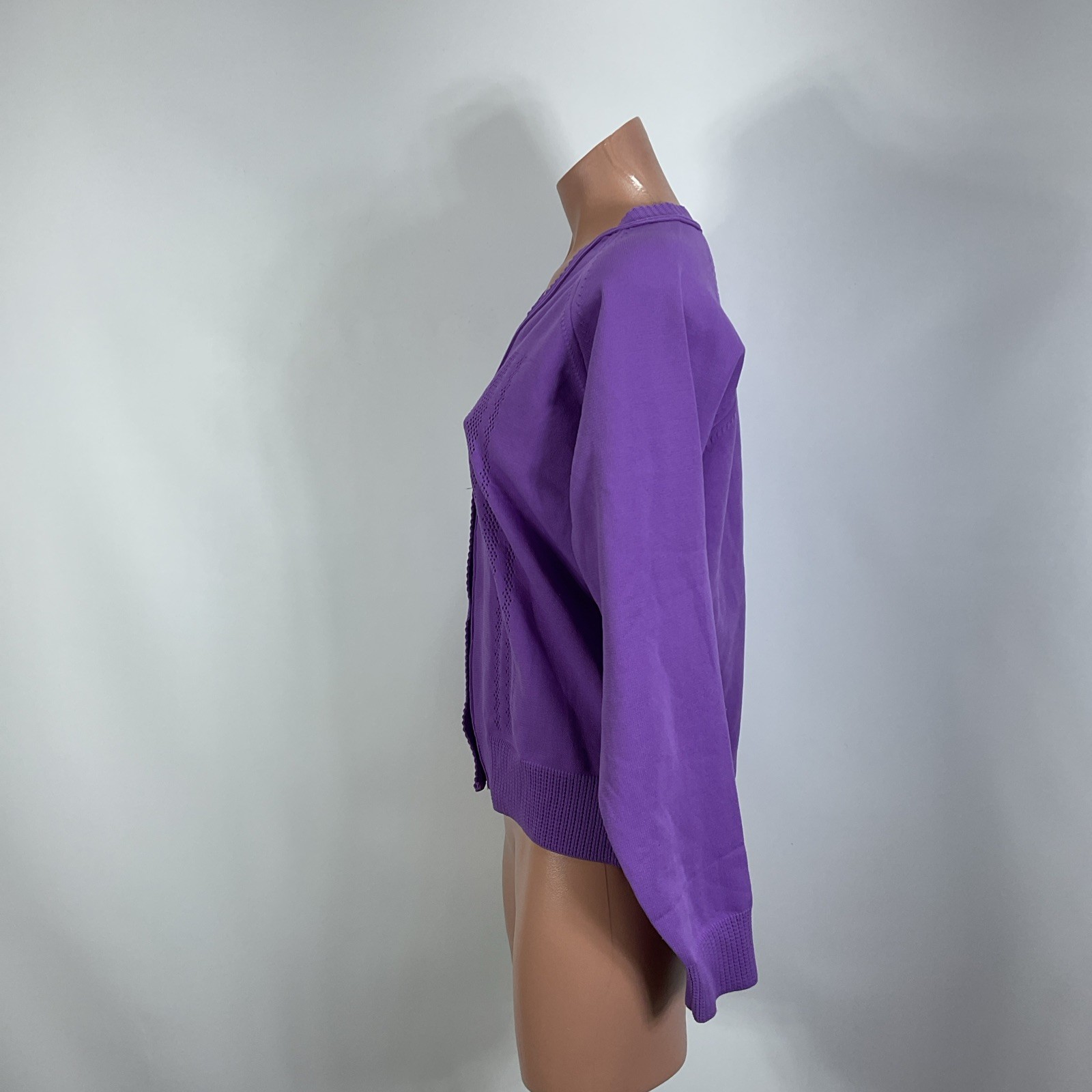 Vintage 1960s Knit Lilac Purple Embroidered Cardigan Sweater Grandma UK-36 US-M