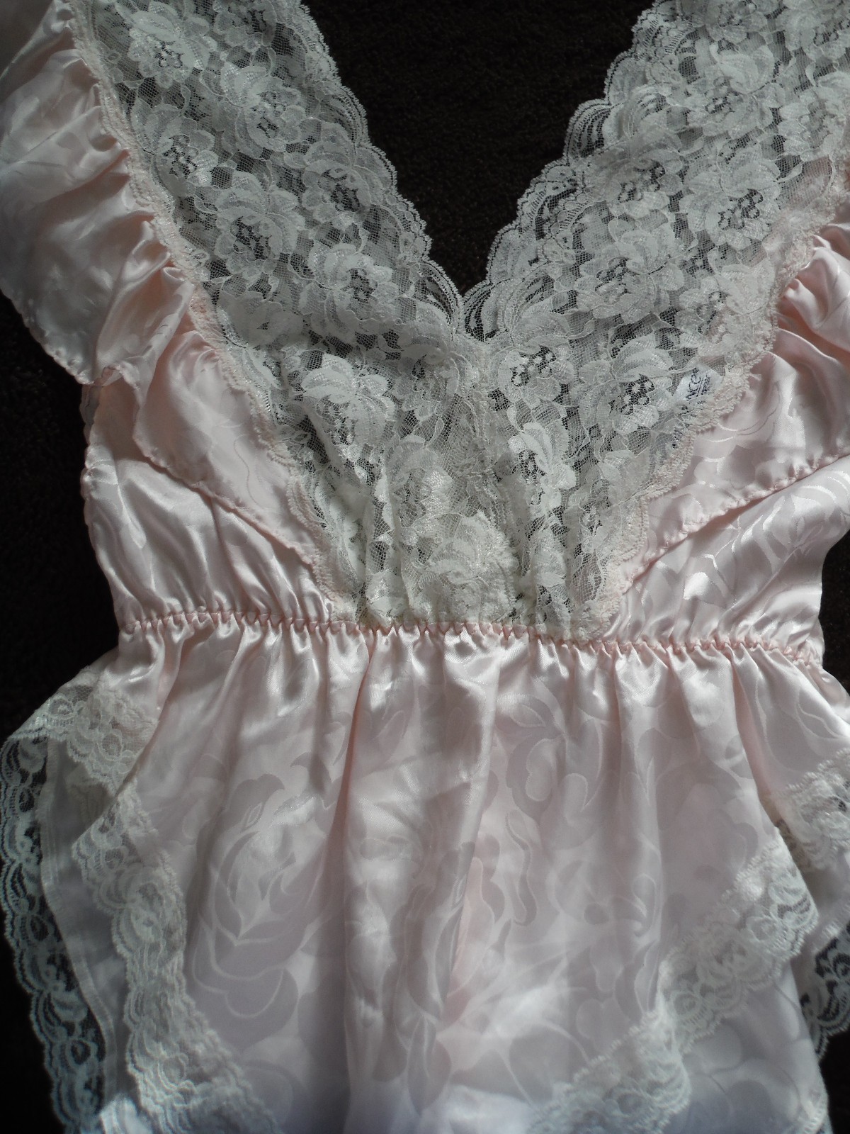 Gorgeous LILY of FRANCE Teddy Vintage New Pink w/lots of Lace Trim Sexy! Medium