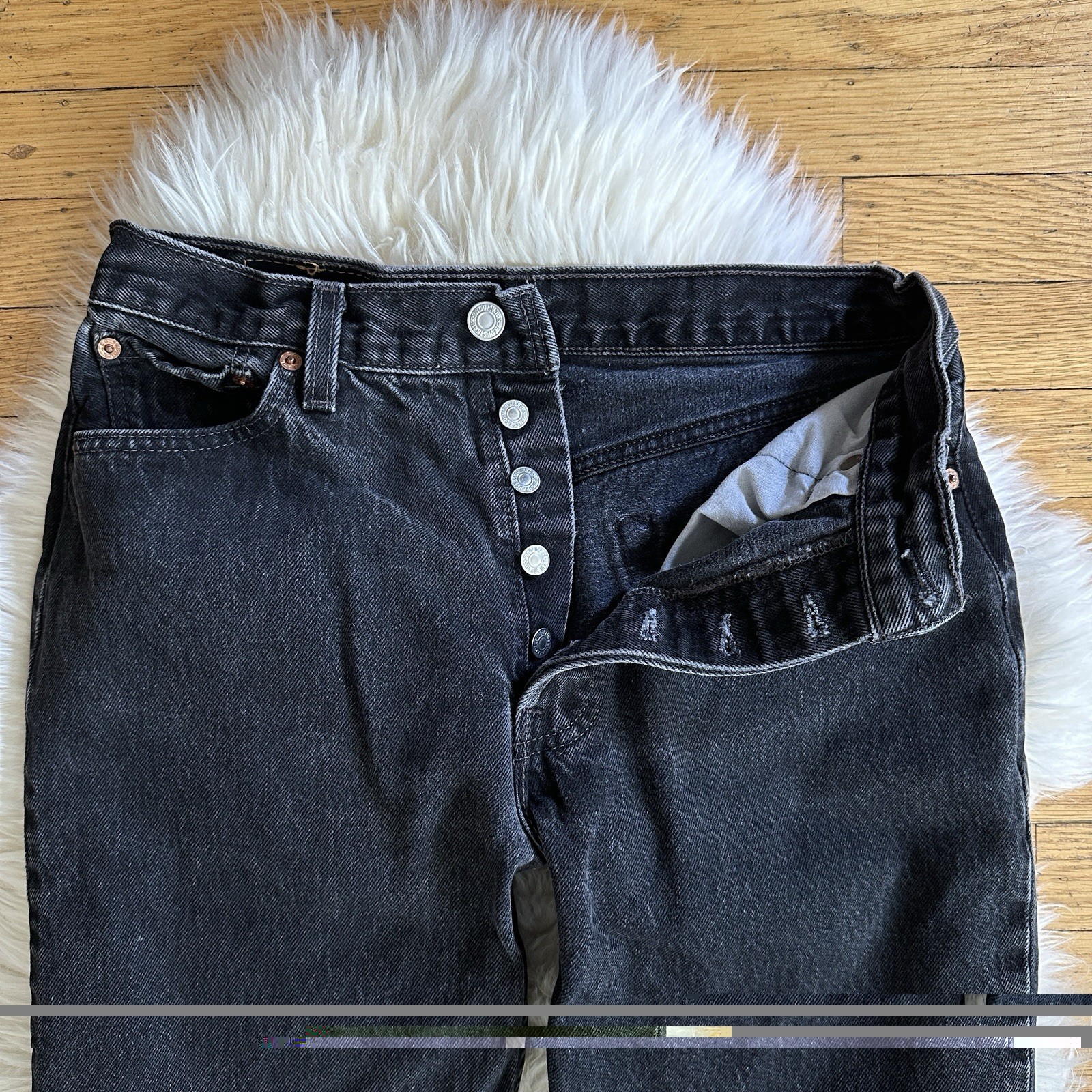 vintage 1980s levi’s 501 made in usa black denim straight leg jeans 30×29