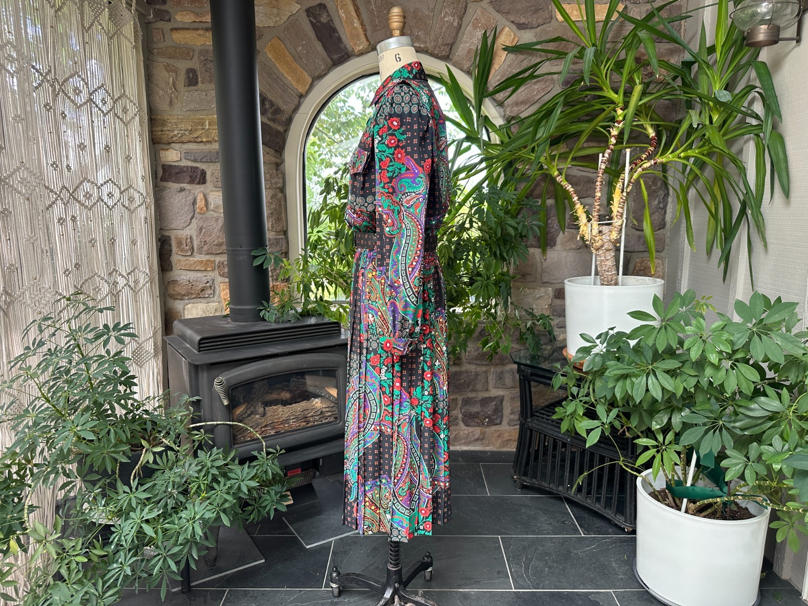 Vintage 1980s Black and Green Floral Paisley Dress Leslie Fay Dresses