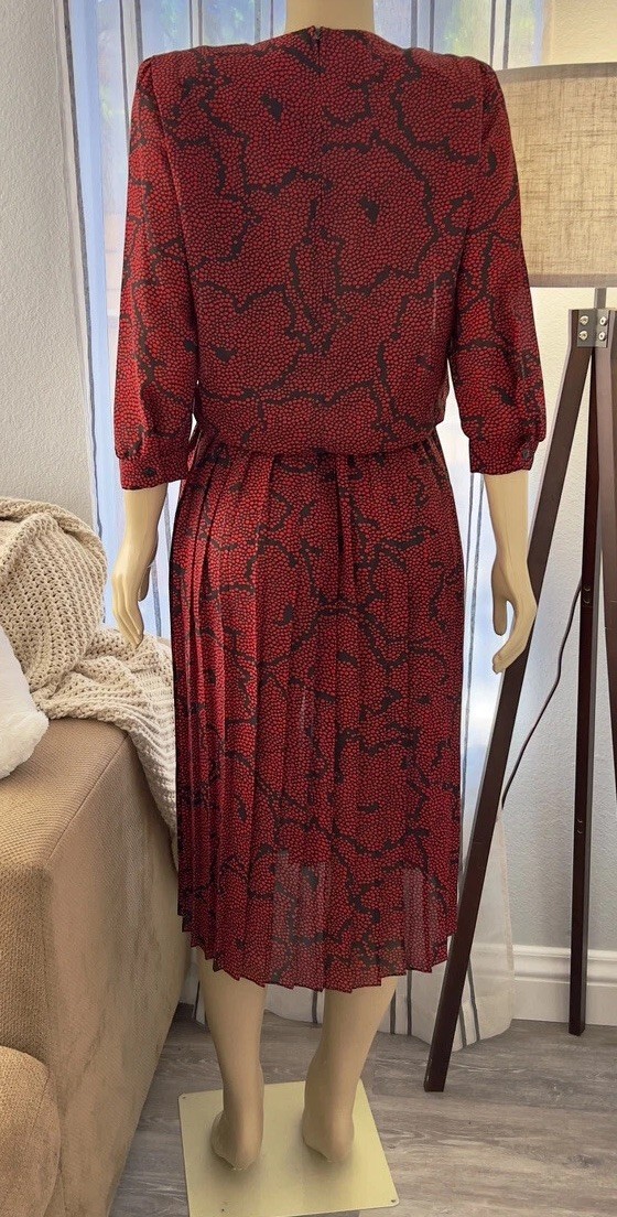 Vintage 80s REO Red Floral Pleated Drop Waist Dress Size 6 Retro ILGWU EUC