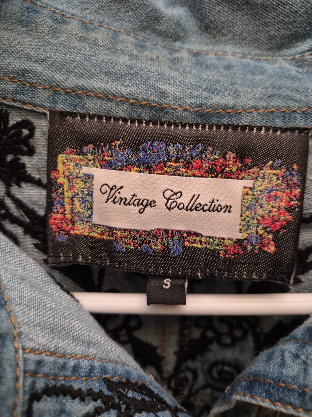 Vintage Collection Western Shirt, Embroidered and Beaded. Size SMALL. No Flaws.