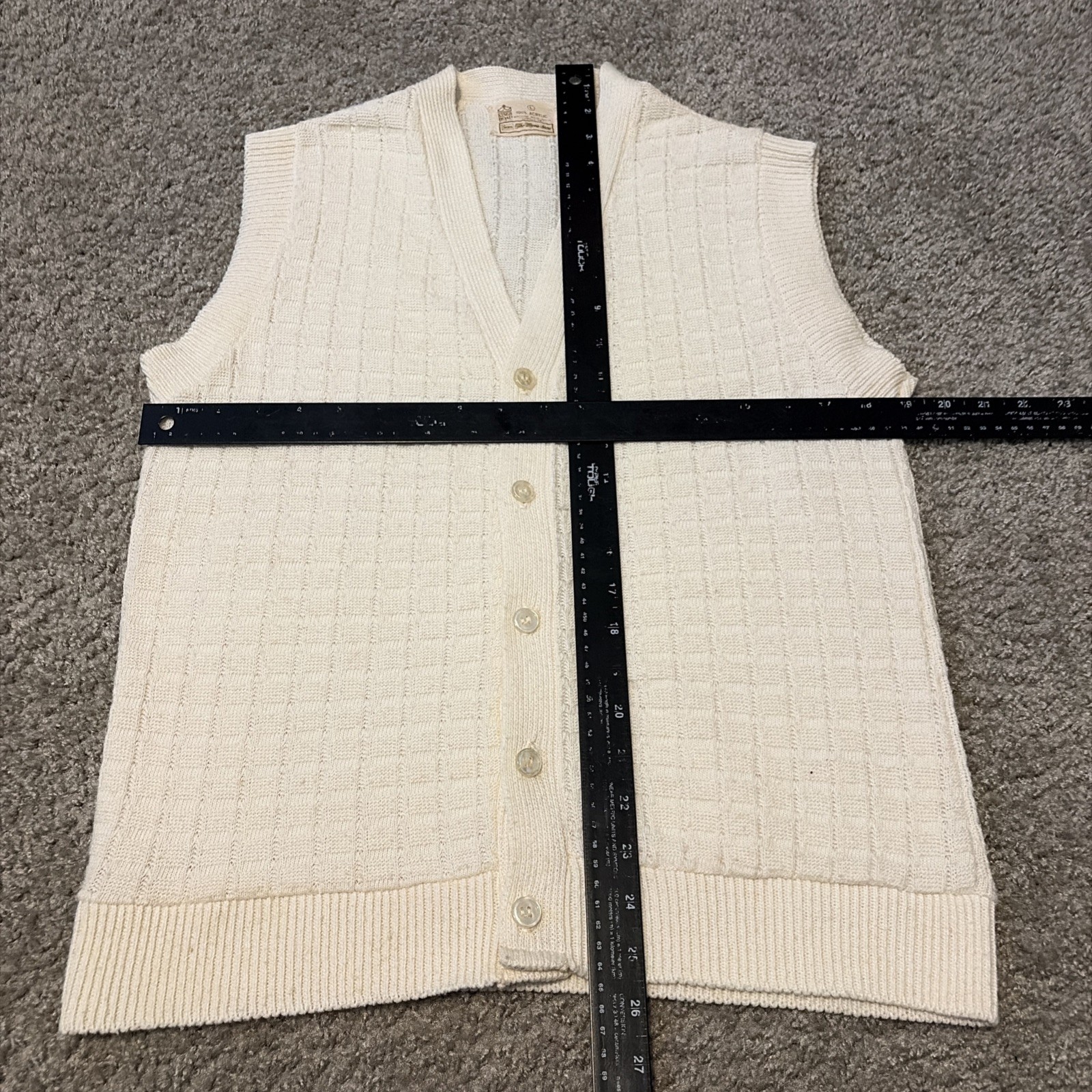 Vintage 60s Kings Road Acrylic Knit Cardigan Sweater Vest White Large